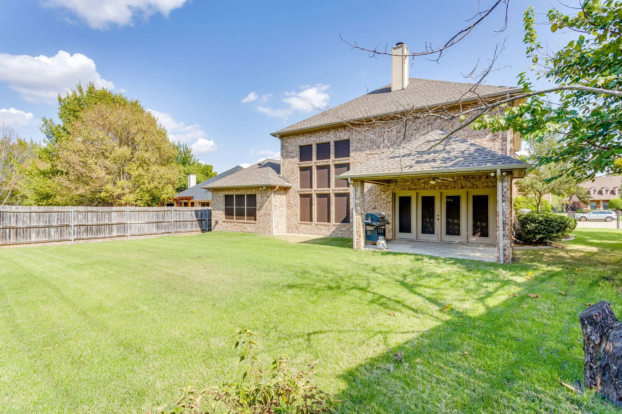 Single Family Residence For Sale in Johnson County , 2620 Glen Ranch Drive, Burleson, Texas 76028, 4 Bedroom, 4 Bathroom, 3 Garage spaces, 3,910 Sqft, built in 2003, mls#21395267, Real Estate Agent in Burleson, Homes For Sale in Johnson county, Homes For Sale in Burleson, Realtor in Burleson Texas, Real Estate Brokerage Independent Realty Texas, Luminita Cordes Realtor