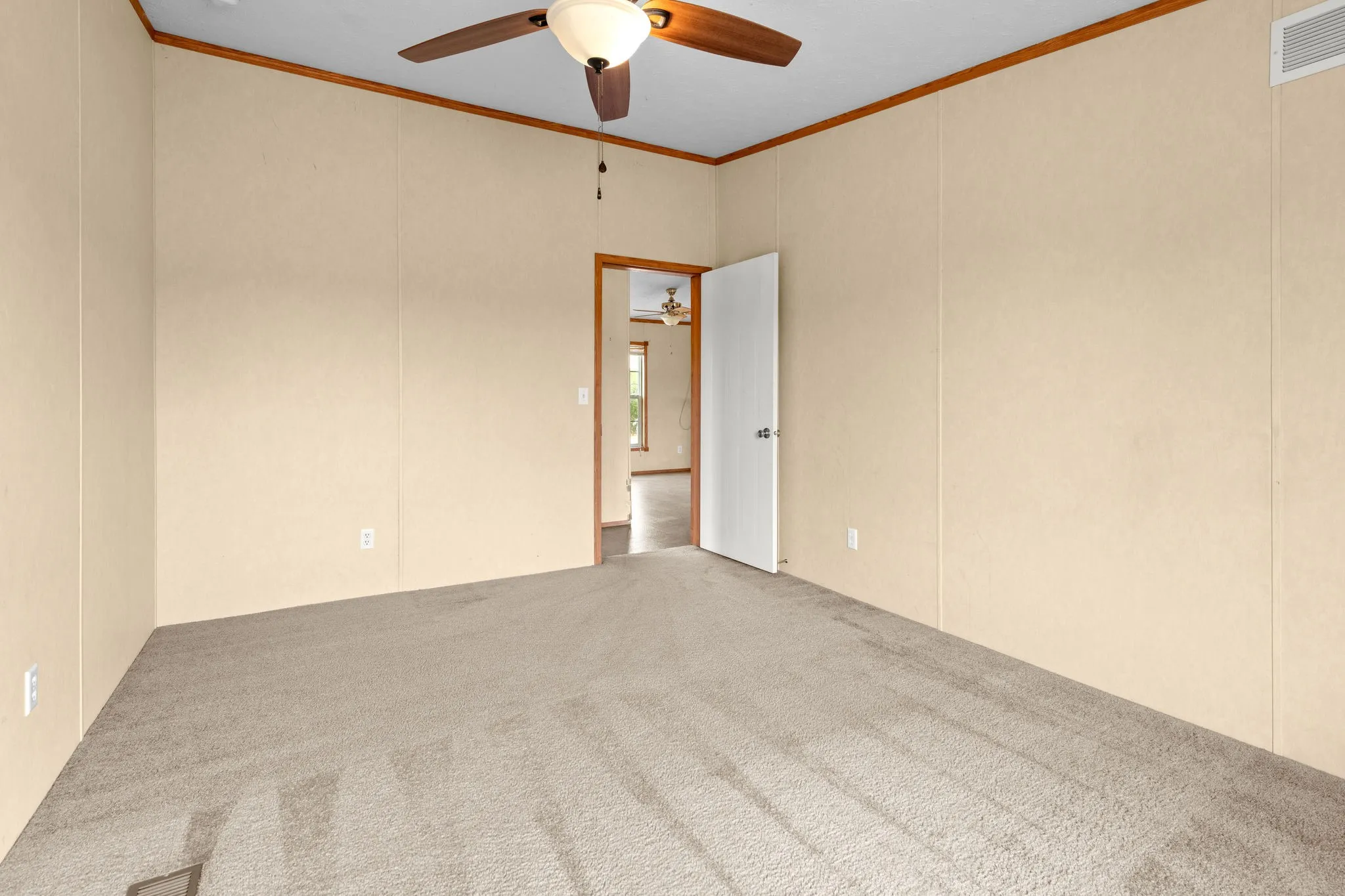 Manufactured Home For Sale in Taylor County , 1309 Warren Street, Buffalo Gap, Texas 79508, 3 Bedroom, 2 Bathroom, Garage spaces, 1,440 Sqft, built in 2008, mls#21399448, Real Estate Agent in Buffalo Gap, Homes For Sale in Taylor county, Homes For Sale in Buffalo Gap, Realtor in Buffalo Gap Texas, Real Estate Brokerage Independent Realty Texas, Luminita Cordes Realtor