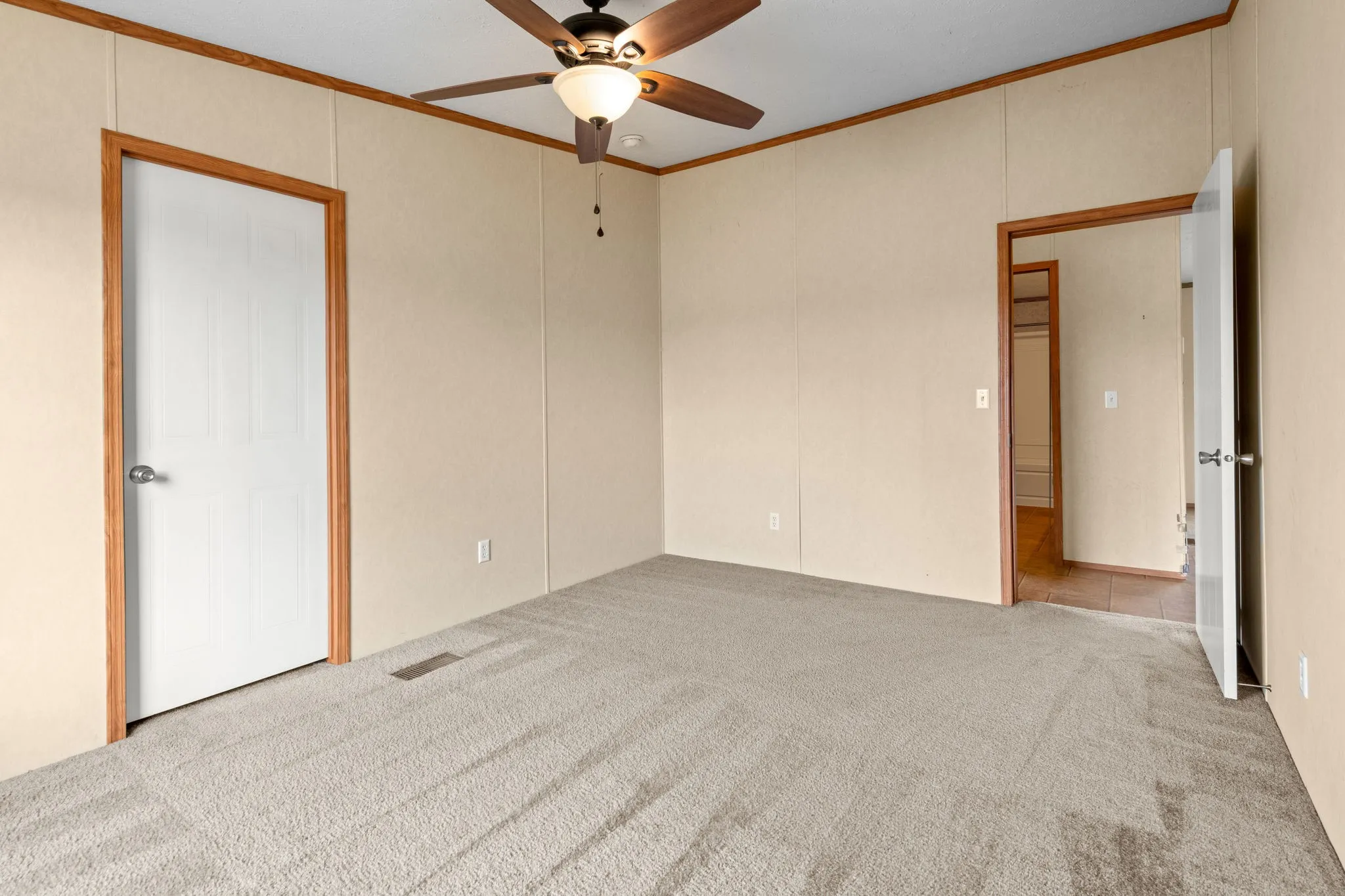 Manufactured Home For Sale in Taylor County , 1309 Warren Street, Buffalo Gap, Texas 79508, 3 Bedroom, 2 Bathroom, Garage spaces, 1,440 Sqft, built in 2008, mls#21399448, Real Estate Agent in Buffalo Gap, Homes For Sale in Taylor county, Homes For Sale in Buffalo Gap, Realtor in Buffalo Gap Texas, Real Estate Brokerage Independent Realty Texas, Luminita Cordes Realtor