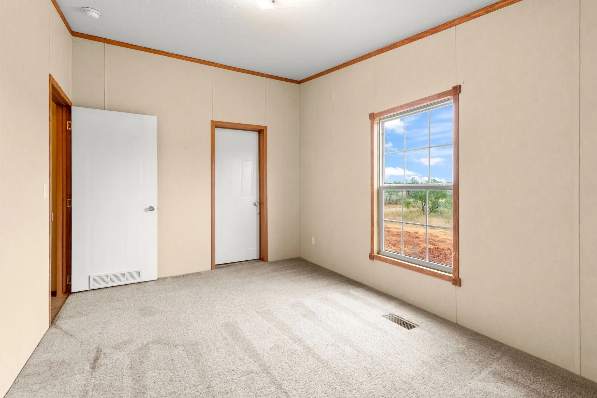 Manufactured Home For Sale in Taylor County , 1309 Warren Street, Buffalo Gap, Texas 79508, 3 Bedroom, 2 Bathroom, Garage spaces, 1,440 Sqft, built in 2008, mls#21399448, Real Estate Agent in Buffalo Gap, Homes For Sale in Taylor county, Homes For Sale in Buffalo Gap, Realtor in Buffalo Gap Texas, Real Estate Brokerage Independent Realty Texas, Luminita Cordes Realtor