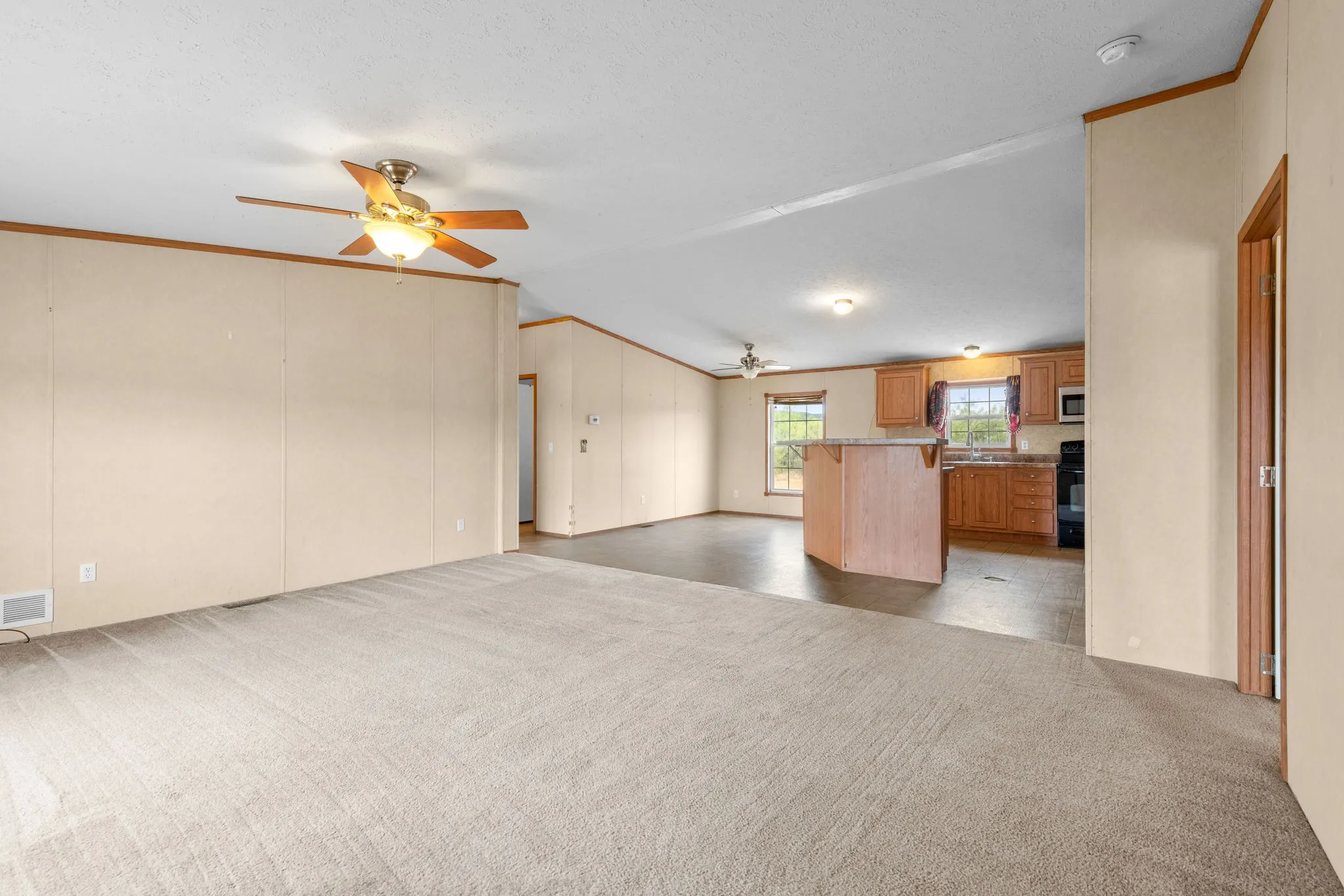 Manufactured Home For Sale in Taylor County , 1309 Warren Street, Buffalo Gap, Texas 79508, 3 Bedroom, 2 Bathroom, Garage spaces, 1,440 Sqft, built in 2008, mls#21399448, Real Estate Agent in Buffalo Gap, Homes For Sale in Taylor county, Homes For Sale in Buffalo Gap, Realtor in Buffalo Gap Texas, Real Estate Brokerage Independent Realty Texas, Luminita Cordes Realtor