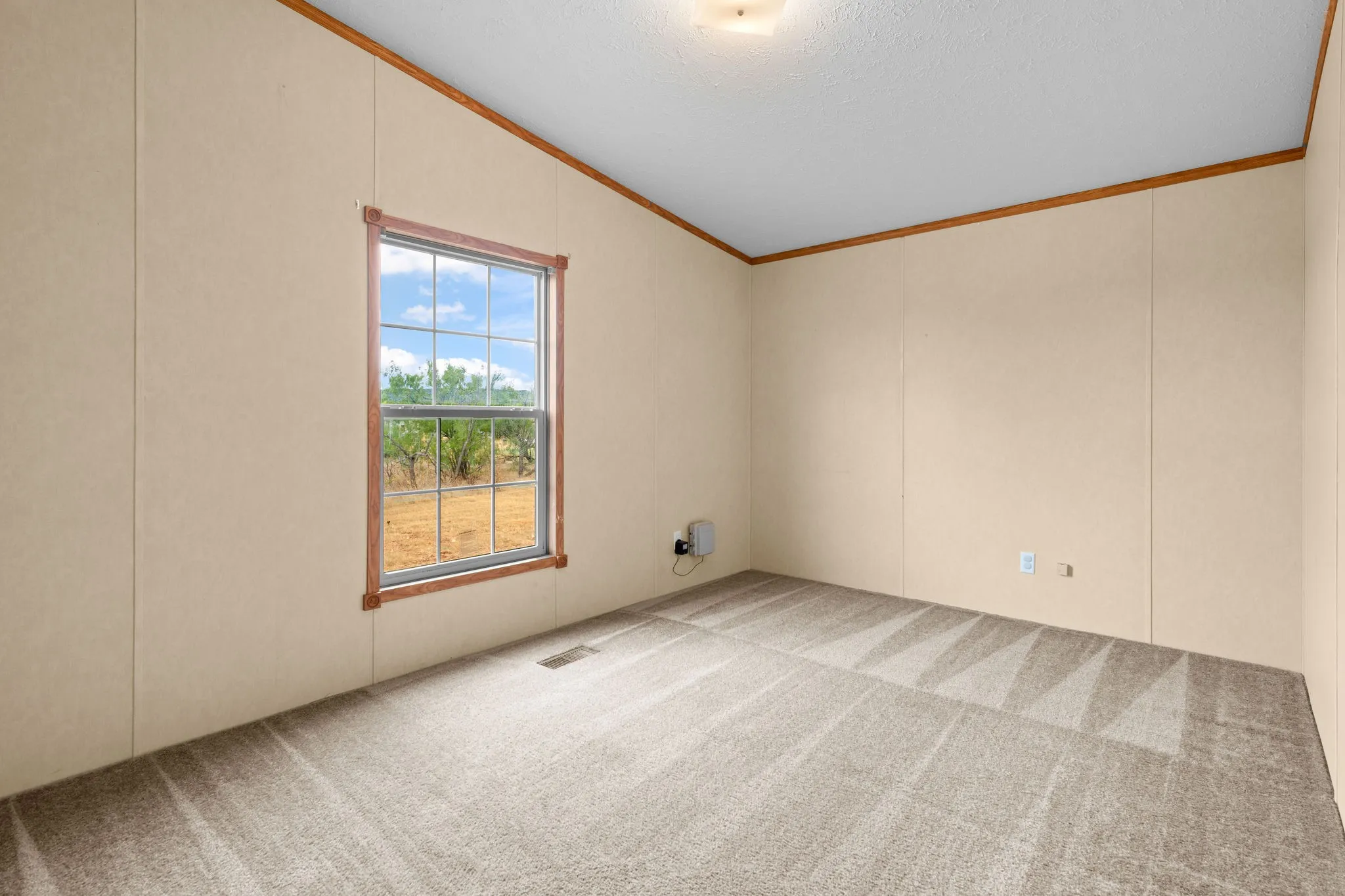 Manufactured Home For Sale in Taylor County , 1309 Warren Street, Buffalo Gap, Texas 79508, 3 Bedroom, 2 Bathroom, Garage spaces, 1,440 Sqft, built in 2008, mls#21399448, Real Estate Agent in Buffalo Gap, Homes For Sale in Taylor county, Homes For Sale in Buffalo Gap, Realtor in Buffalo Gap Texas, Real Estate Brokerage Independent Realty Texas, Luminita Cordes Realtor