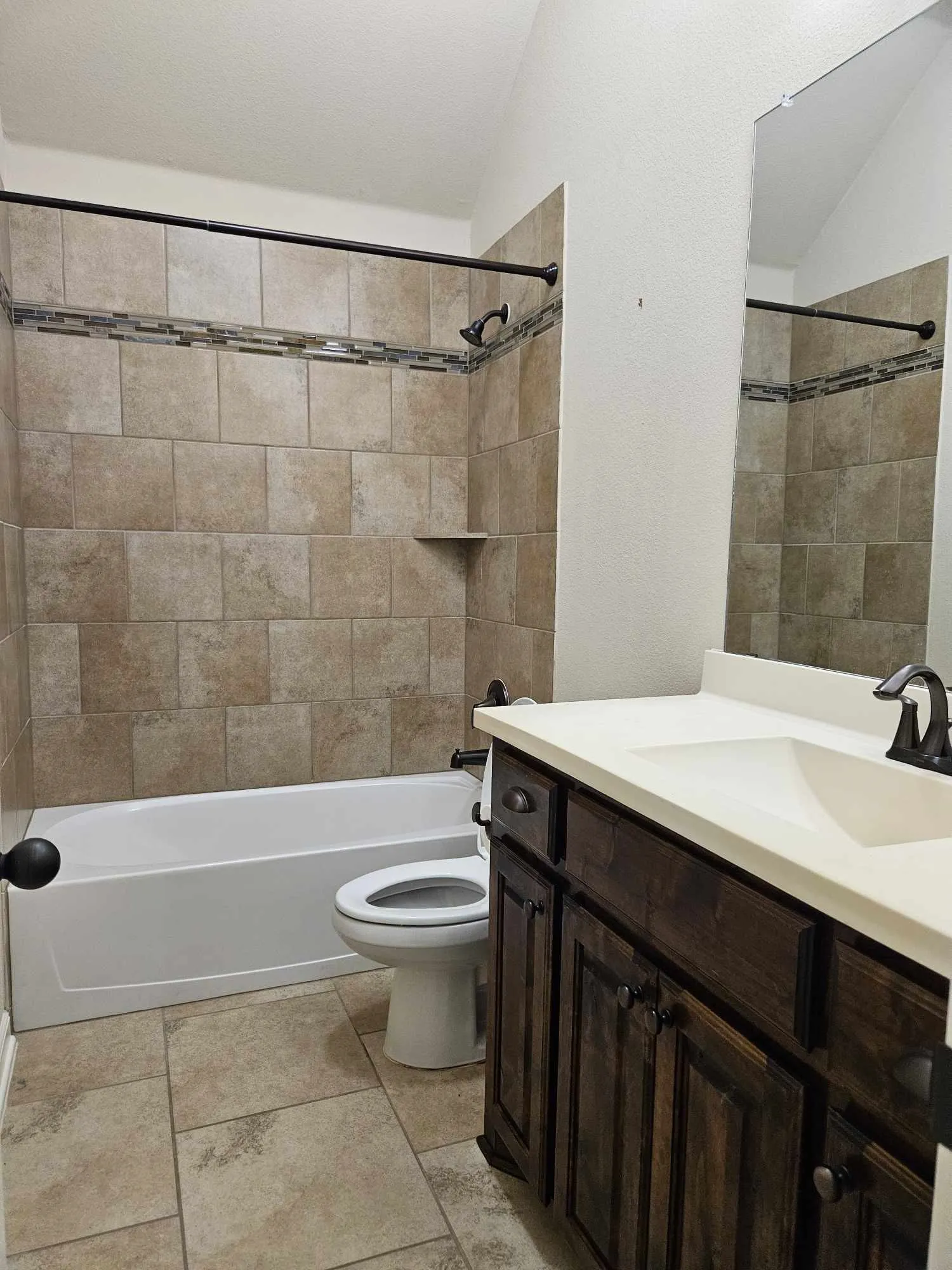 Single Family Residence For Rent in Tarrant County , 8312 Whistling Duck Drive, Fort Worth, Texas 76118, 3 Bedroom, 2 Bathroom, 2 Garage spaces, 2,105 Sqft, built in 2013, mls#21399437, Real Estate Agent in Fort Worth, Homes For Rent in Tarrant county, Homes For Rent in Fort Worth, Realtor in Fort Worth Texas, Real Estate Brokerage Independent Realty Texas, Luminita Cordes Realtor