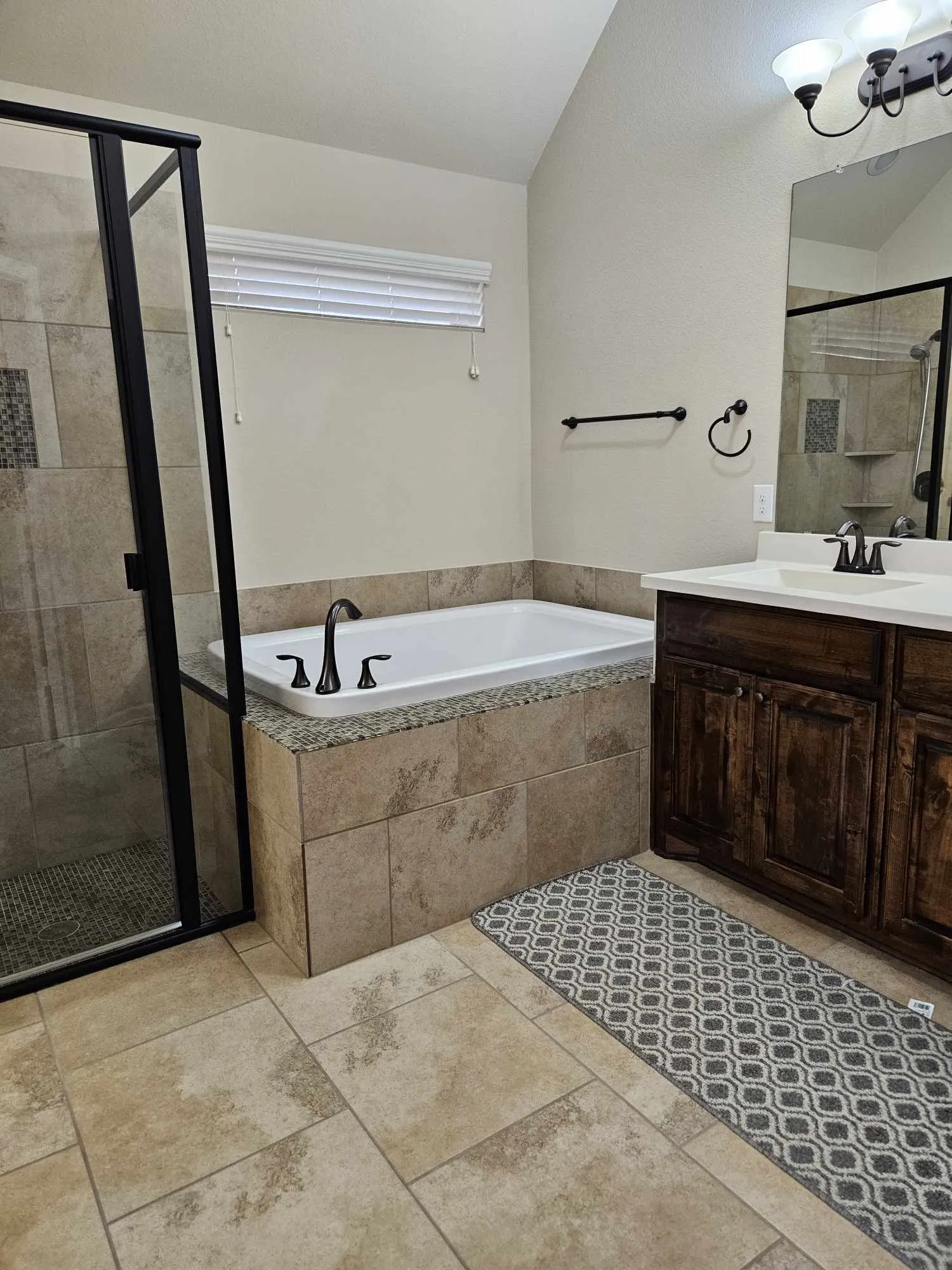 Single Family Residence For Rent in Tarrant County , 8312 Whistling Duck Drive, Fort Worth, Texas 76118, 3 Bedroom, 2 Bathroom, 2 Garage spaces, 2,105 Sqft, built in 2013, mls#21399437, Real Estate Agent in Fort Worth, Homes For Rent in Tarrant county, Homes For Rent in Fort Worth, Realtor in Fort Worth Texas, Real Estate Brokerage Independent Realty Texas, Luminita Cordes Realtor