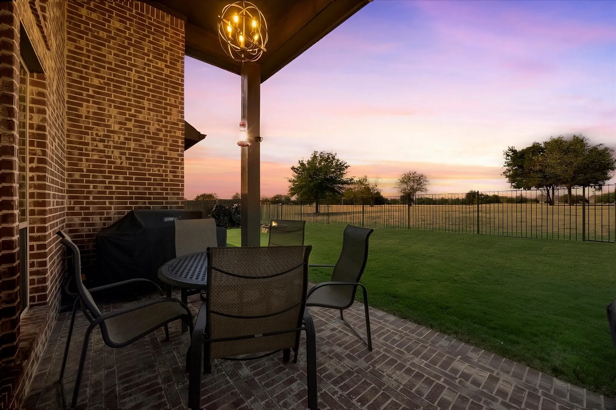Single Family Residence For Sale in Rockwall County , 2445 San Marcos Drive, Royse City, Texas 75189, 4 Bedroom, 4 Bathroom, 3 Garage spaces, 3,796 Sqft, built in 2019, mls#21399478, Real Estate Agent in Royse City, Homes For Sale in Rockwall county, Homes For Sale in Royse City, Realtor in Royse City Texas, Real Estate Brokerage Independent Realty Texas, Luminita Cordes Realtor