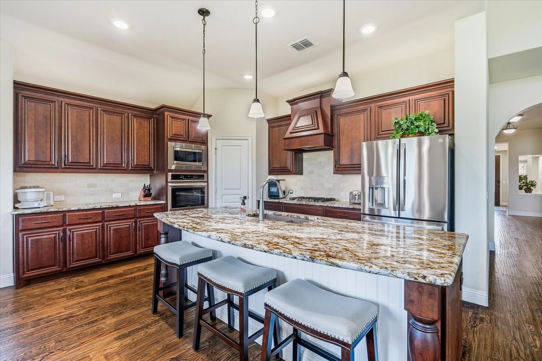 Single Family Residence For Sale in Rockwall County , 2445 San Marcos Drive, Royse City, Texas 75189, 4 Bedroom, 4 Bathroom, 3 Garage spaces, 3,796 Sqft, built in 2019, mls#21399478, Real Estate Agent in Royse City, Homes For Sale in Rockwall county, Homes For Sale in Royse City, Realtor in Royse City Texas, Real Estate Brokerage Independent Realty Texas, Luminita Cordes Realtor