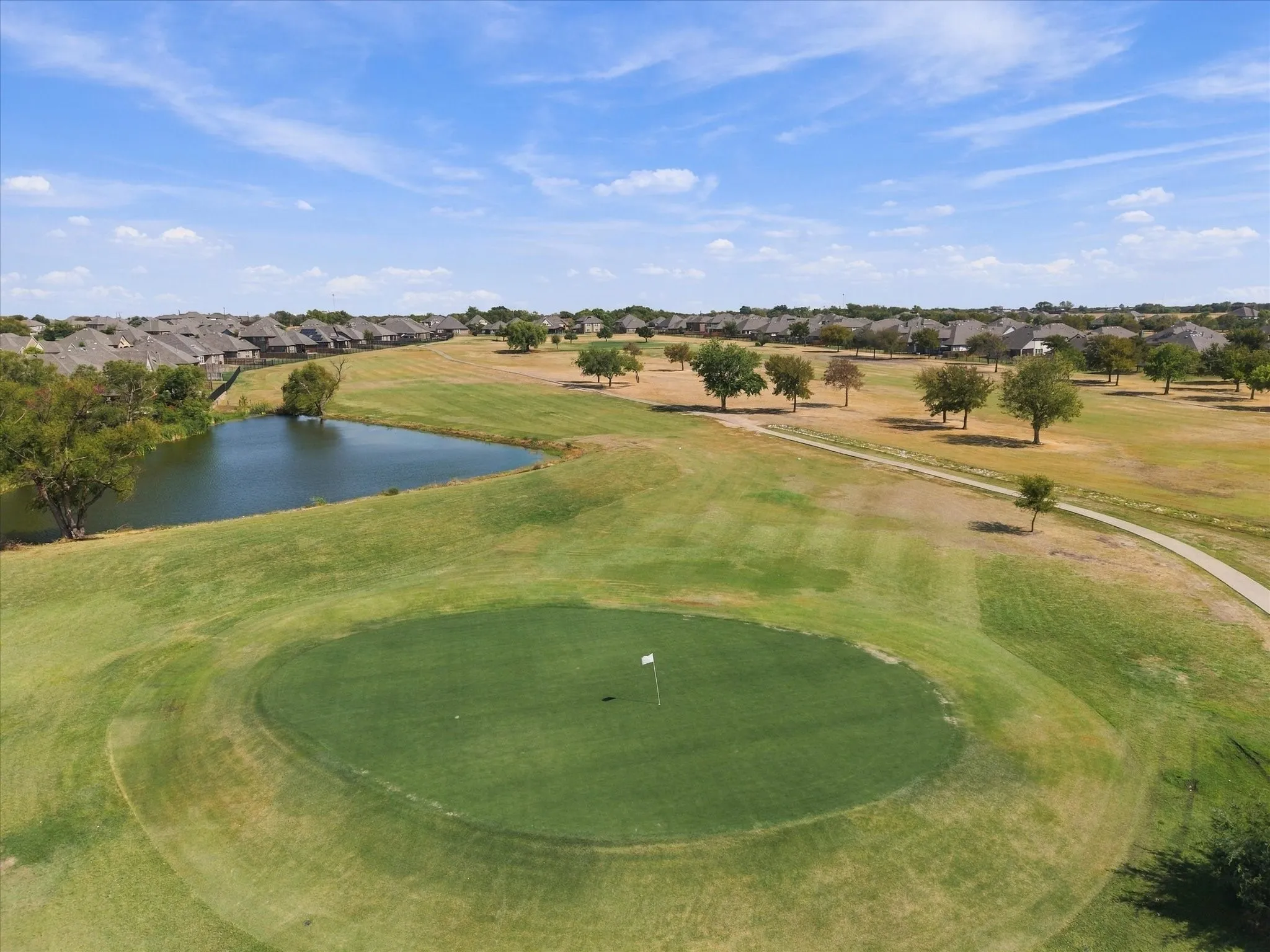 Single Family Residence For Sale in Rockwall County , 2445 San Marcos Drive, Royse City, Texas 75189, 4 Bedroom, 4 Bathroom, 3 Garage spaces, 3,796 Sqft, built in 2019, mls#21399478, Real Estate Agent in Royse City, Homes For Sale in Rockwall county, Homes For Sale in Royse City, Realtor in Royse City Texas, Real Estate Brokerage Independent Realty Texas, Luminita Cordes Realtor