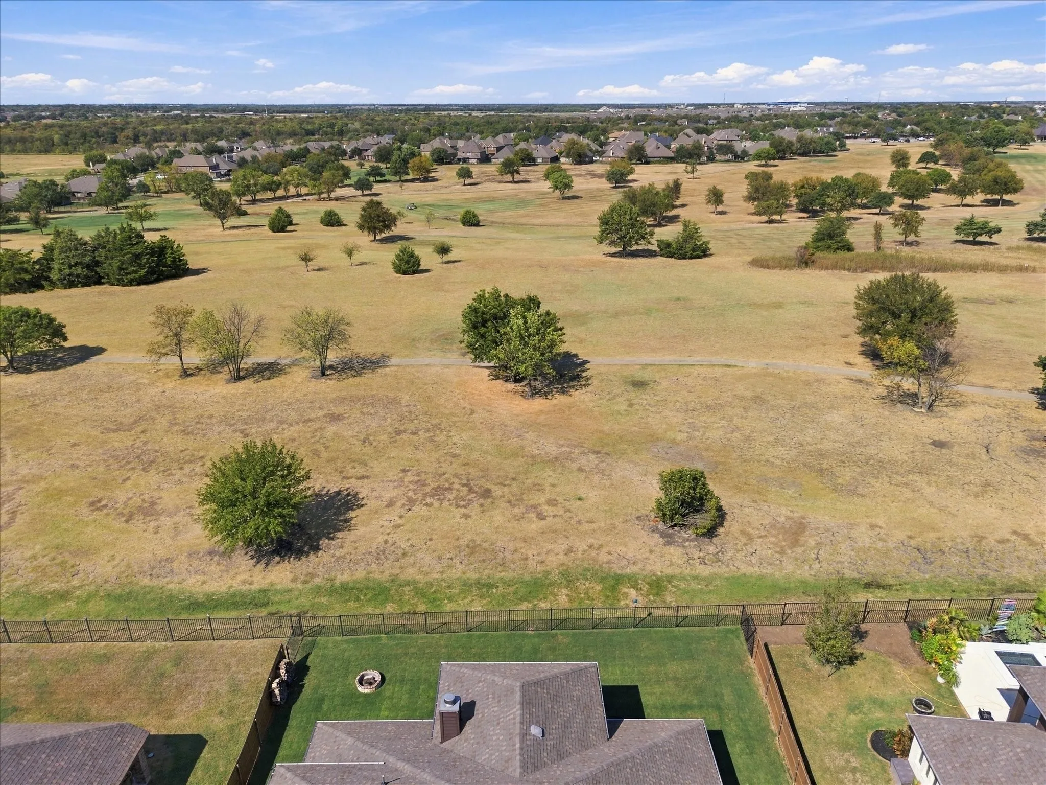 Single Family Residence For Sale in Rockwall County , 2445 San Marcos Drive, Royse City, Texas 75189, 4 Bedroom, 4 Bathroom, 3 Garage spaces, 3,796 Sqft, built in 2019, mls#21399478, Real Estate Agent in Royse City, Homes For Sale in Rockwall county, Homes For Sale in Royse City, Realtor in Royse City Texas, Real Estate Brokerage Independent Realty Texas, Luminita Cordes Realtor