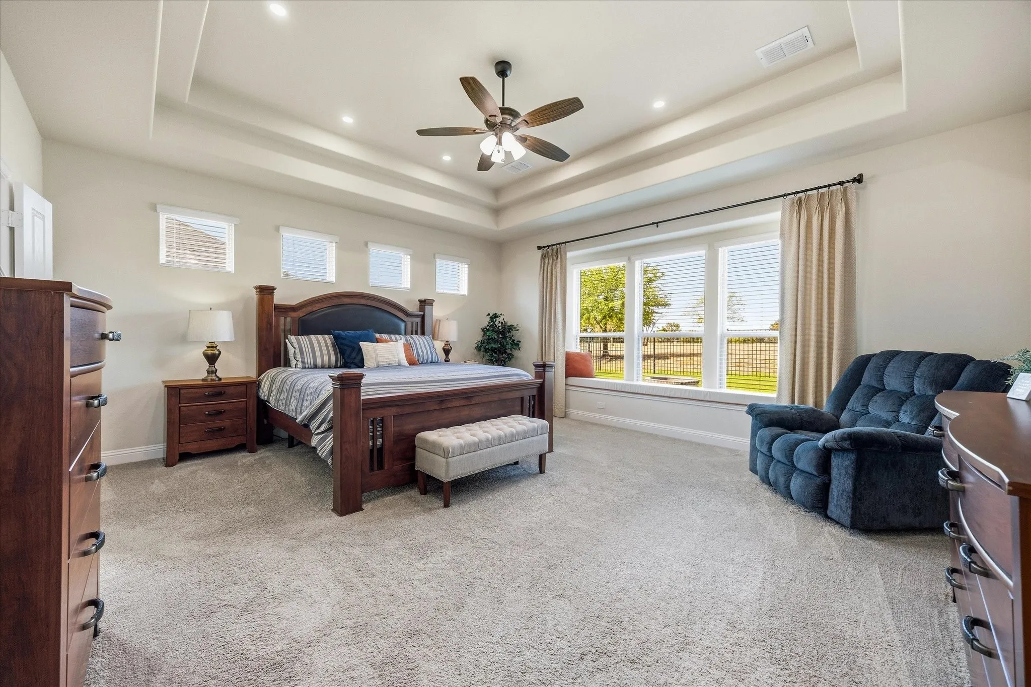 Single Family Residence For Sale in Rockwall County , 2445 San Marcos Drive, Royse City, Texas 75189, 4 Bedroom, 4 Bathroom, 3 Garage spaces, 3,796 Sqft, built in 2019, mls#21399478, Real Estate Agent in Royse City, Homes For Sale in Rockwall county, Homes For Sale in Royse City, Realtor in Royse City Texas, Real Estate Brokerage Independent Realty Texas, Luminita Cordes Realtor