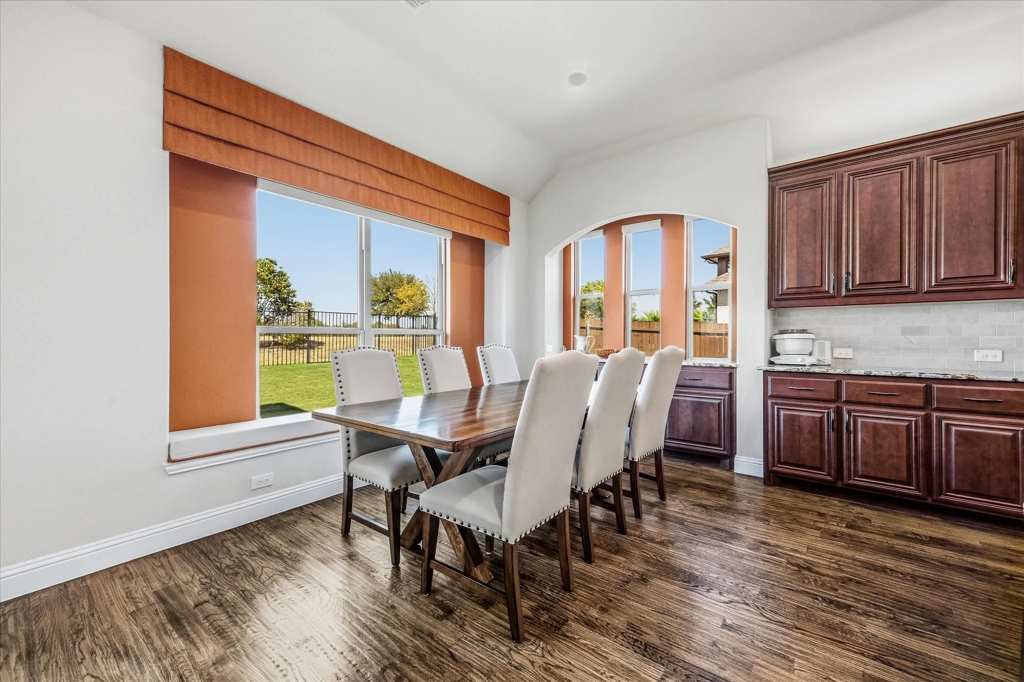 Single Family Residence For Sale in Rockwall County , 2445 San Marcos Drive, Royse City, Texas 75189, 4 Bedroom, 4 Bathroom, 3 Garage spaces, 3,796 Sqft, built in 2019, mls#21399478, Real Estate Agent in Royse City, Homes For Sale in Rockwall county, Homes For Sale in Royse City, Realtor in Royse City Texas, Real Estate Brokerage Independent Realty Texas, Luminita Cordes Realtor