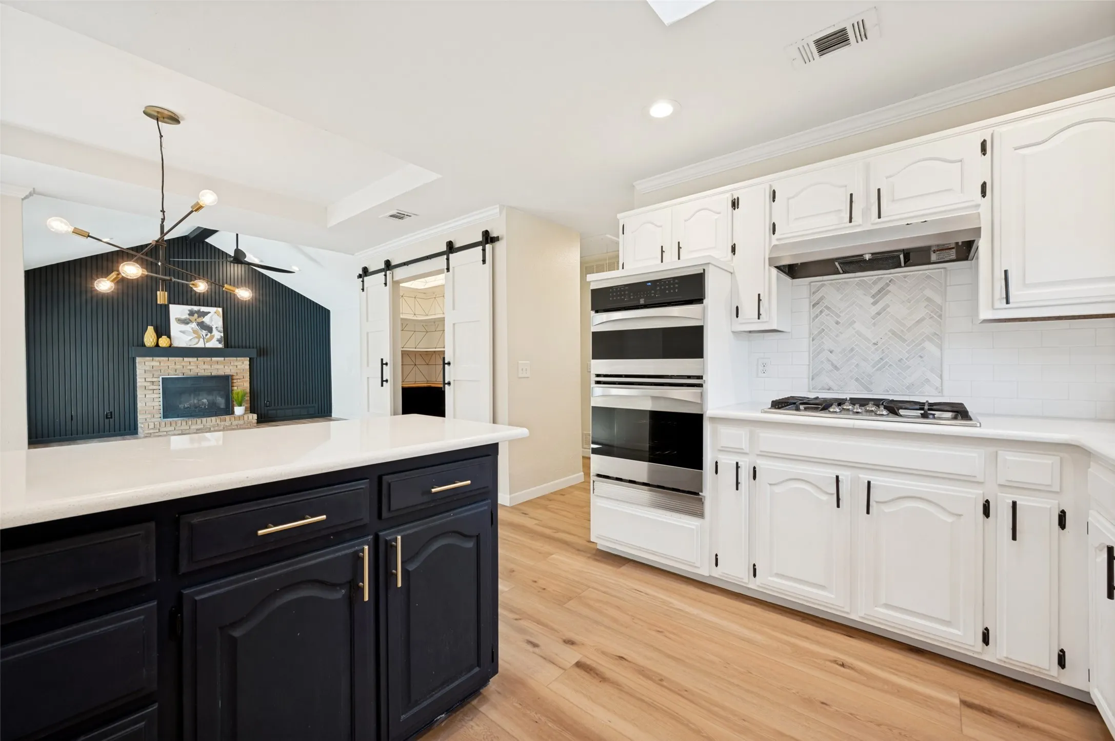 Single Family Residence For Sale in Collin County , 1404 Cumberland Trail, Plano, Texas 75023, 3 Bedroom, 2 Bathroom, 2 Garage spaces, 1,514 Sqft, built in 1985, mls#21399466, Real Estate Agent in Plano, Homes For Sale in Collin county, Homes For Sale in Plano, Realtor in Plano Texas, Real Estate Brokerage Independent Realty Texas, Luminita Cordes Realtor