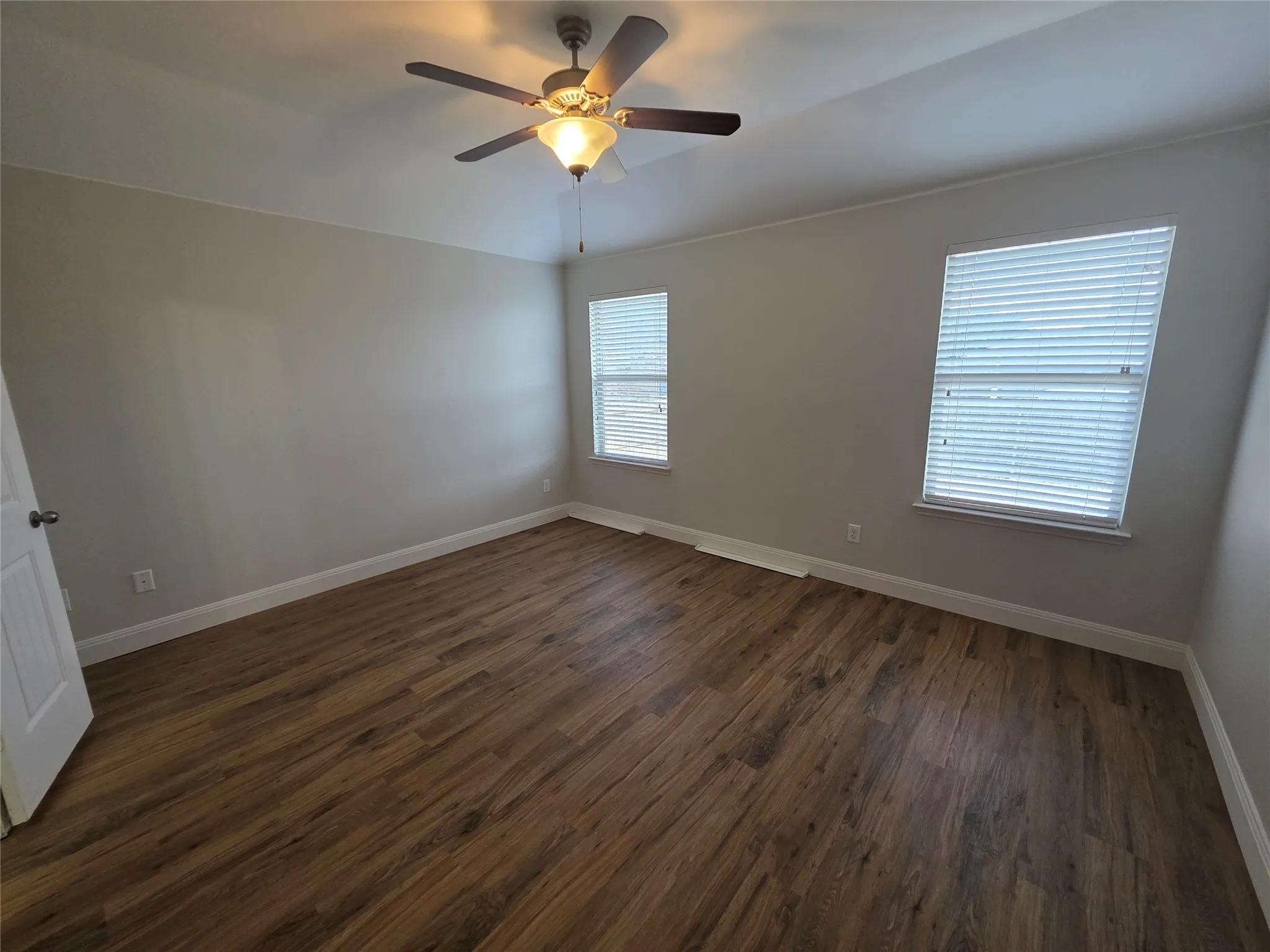 Single Family Residence For Rent in Wise County , 12213 Big Rock Drive, Rhome, Texas 76078, 3 Bedroom, 2 Bathroom, 2 Garage spaces, 1,436 Sqft, built in 2012, mls#21399476, Real Estate Agent in Rhome, Homes For Rent in Wise county, Homes For Rent in Rhome, Realtor in Rhome Texas, Real Estate Brokerage Independent Realty Texas, Luminita Cordes Realtor
