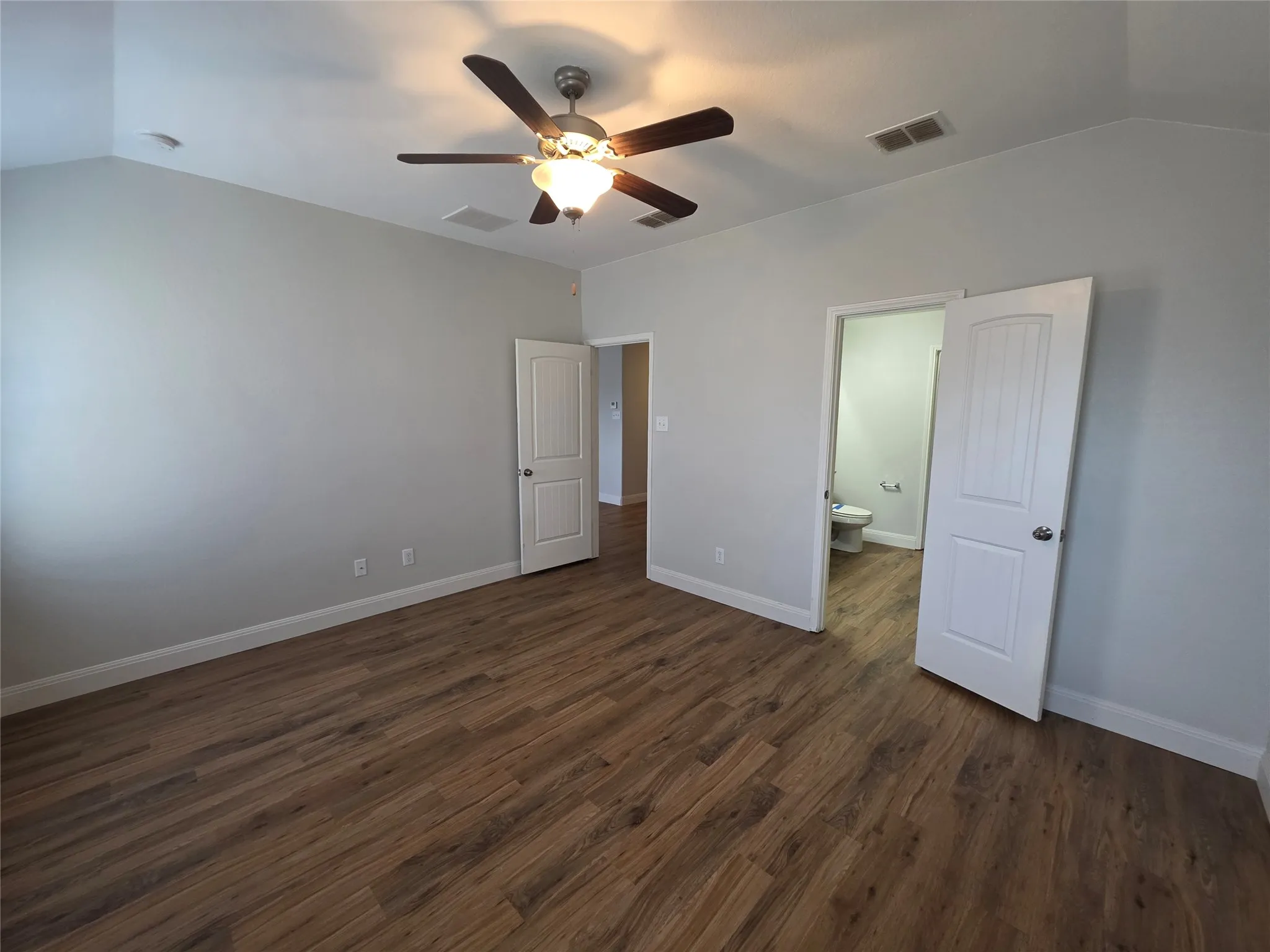 Single Family Residence For Rent in Wise County , 12213 Big Rock Drive, Rhome, Texas 76078, 3 Bedroom, 2 Bathroom, 2 Garage spaces, 1,436 Sqft, built in 2012, mls#21399476, Real Estate Agent in Rhome, Homes For Rent in Wise county, Homes For Rent in Rhome, Realtor in Rhome Texas, Real Estate Brokerage Independent Realty Texas, Luminita Cordes Realtor