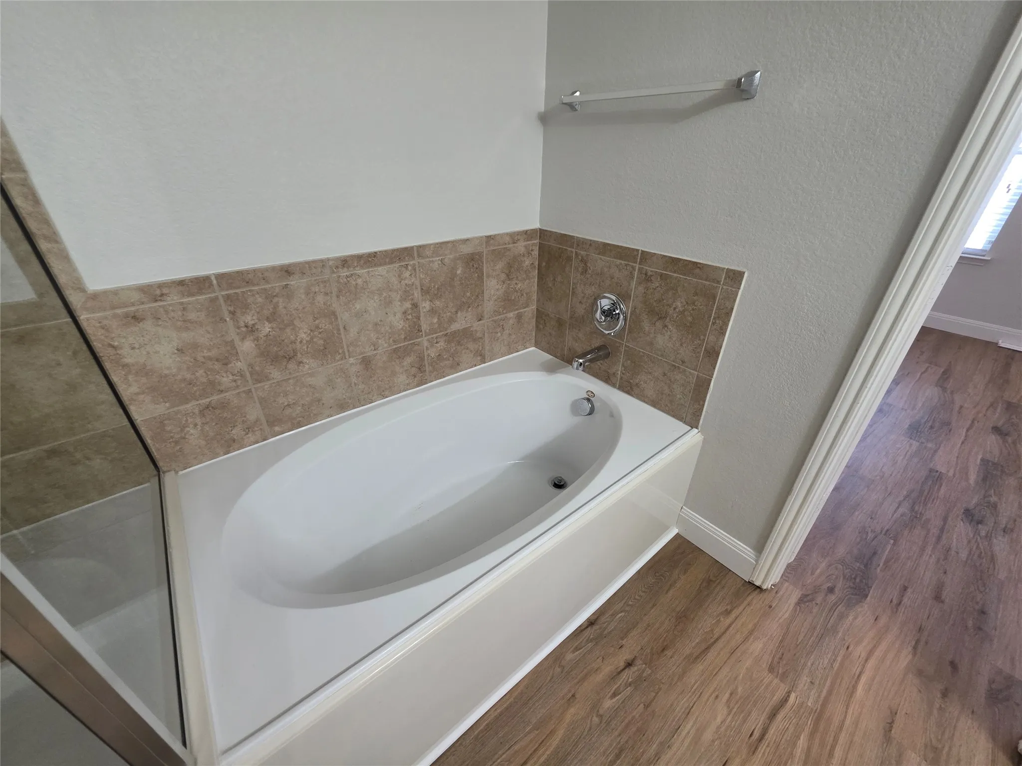 Single Family Residence For Rent in Wise County , 12213 Big Rock Drive, Rhome, Texas 76078, 3 Bedroom, 2 Bathroom, 2 Garage spaces, 1,436 Sqft, built in 2012, mls#21399476, Real Estate Agent in Rhome, Homes For Rent in Wise county, Homes For Rent in Rhome, Realtor in Rhome Texas, Real Estate Brokerage Independent Realty Texas, Luminita Cordes Realtor