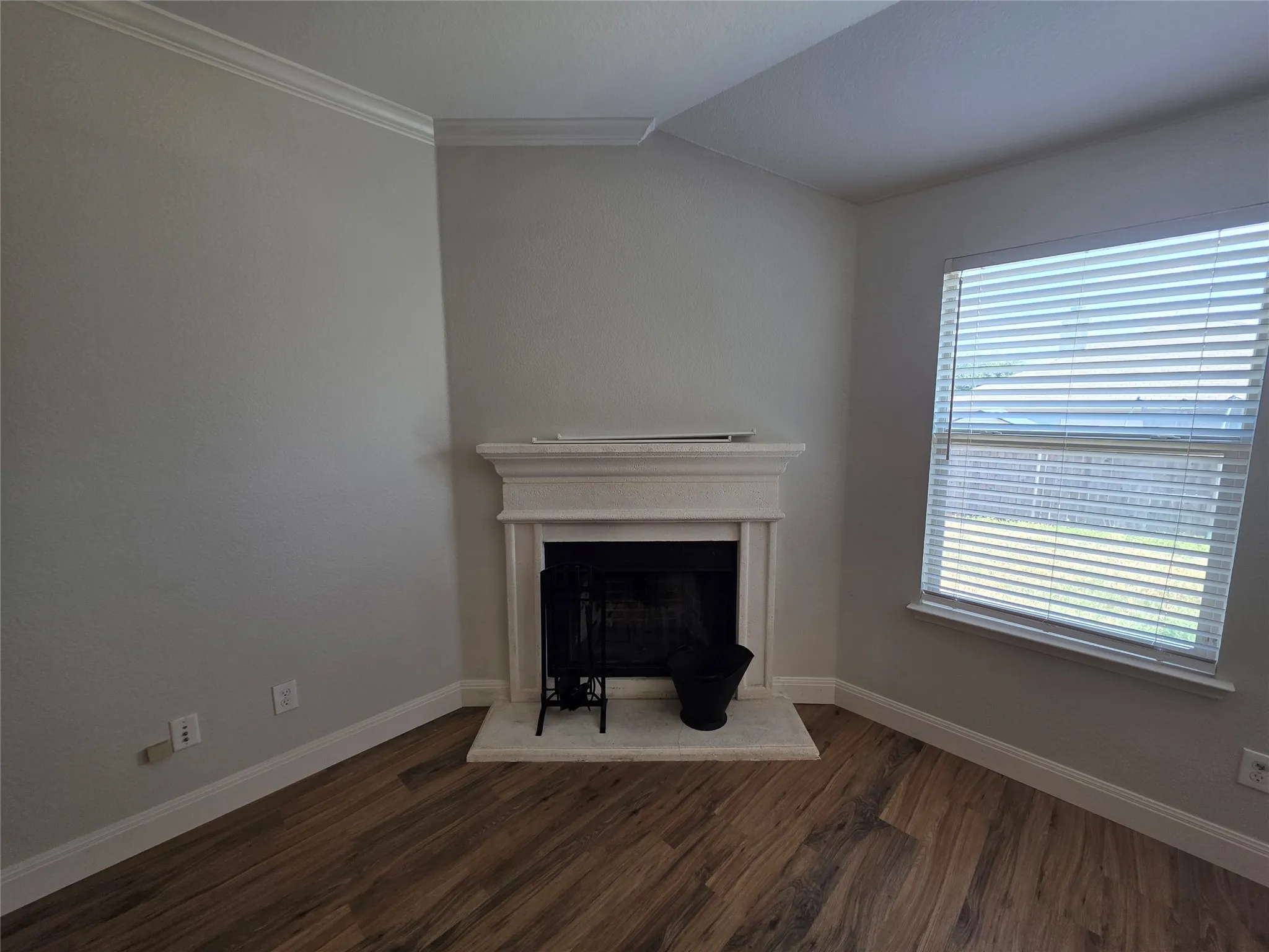 Single Family Residence For Rent in Wise County , 12213 Big Rock Drive, Rhome, Texas 76078, 3 Bedroom, 2 Bathroom, 2 Garage spaces, 1,436 Sqft, built in 2012, mls#21399476, Real Estate Agent in Rhome, Homes For Rent in Wise county, Homes For Rent in Rhome, Realtor in Rhome Texas, Real Estate Brokerage Independent Realty Texas, Luminita Cordes Realtor