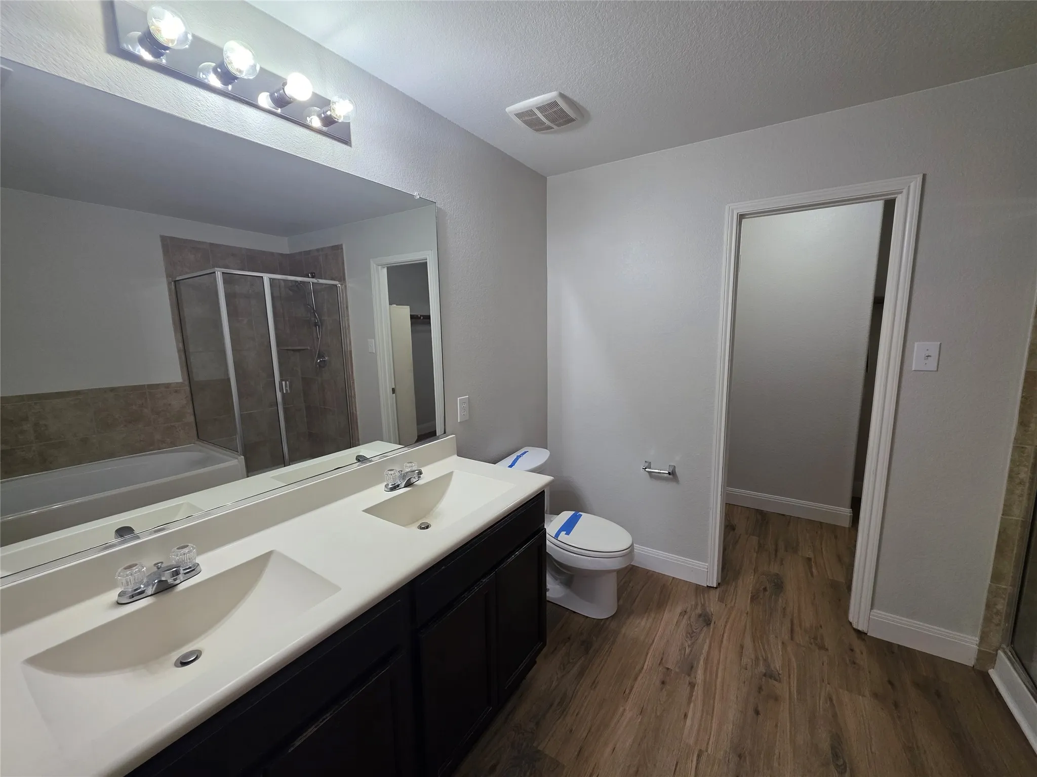 Single Family Residence For Rent in Wise County , 12213 Big Rock Drive, Rhome, Texas 76078, 3 Bedroom, 2 Bathroom, 2 Garage spaces, 1,436 Sqft, built in 2012, mls#21399476, Real Estate Agent in Rhome, Homes For Rent in Wise county, Homes For Rent in Rhome, Realtor in Rhome Texas, Real Estate Brokerage Independent Realty Texas, Luminita Cordes Realtor