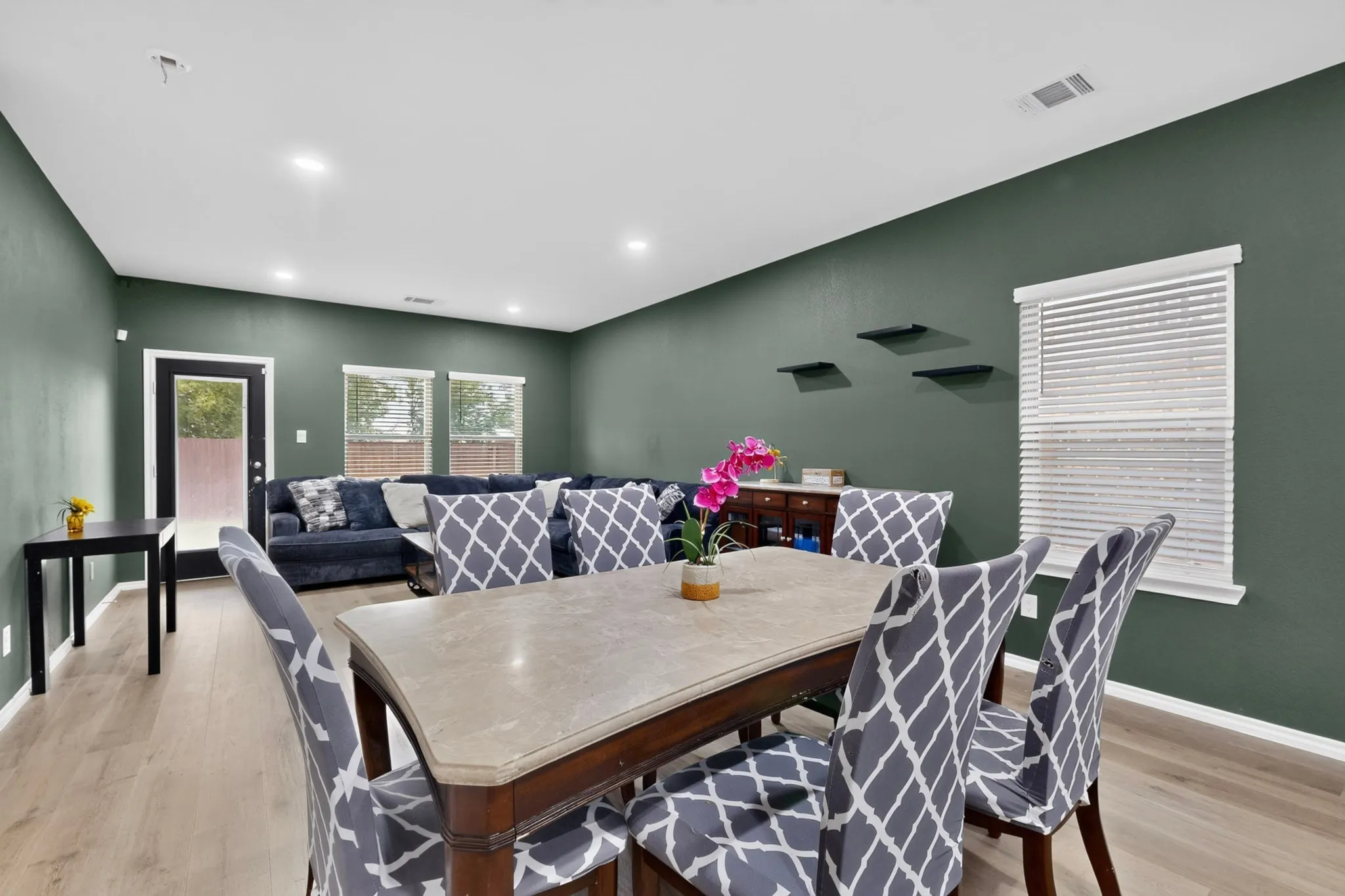 Single Family Residence For Sale in Kaufman County , 3720 Mildren Bend, Crandall, Texas 75114, 4 Bedroom, 3 Bathroom, 2 Garage spaces, 2,226 Sqft, built in 2024, mls#21379292, Real Estate Agent in Crandall, Homes For Sale in Kaufman county, Homes For Sale in Crandall, Realtor in Crandall Texas, Real Estate Brokerage Independent Realty Texas, Luminita Cordes Realtor