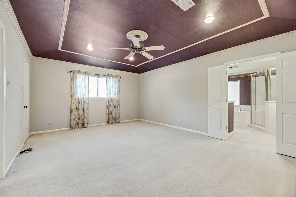 Single Family Residence For Sale in Grayson County , 714 W Lamberth Road, Sherman, Texas 75092, 4 Bedroom, 4 Bathroom, Garage spaces, 3,115 Sqft, built in 1977, mls#21399483, Real Estate Agent in Sherman, Homes For Sale in Grayson county, Homes For Sale in Sherman, Realtor in Sherman Texas, Real Estate Brokerage Independent Realty Texas, Luminita Cordes Realtor