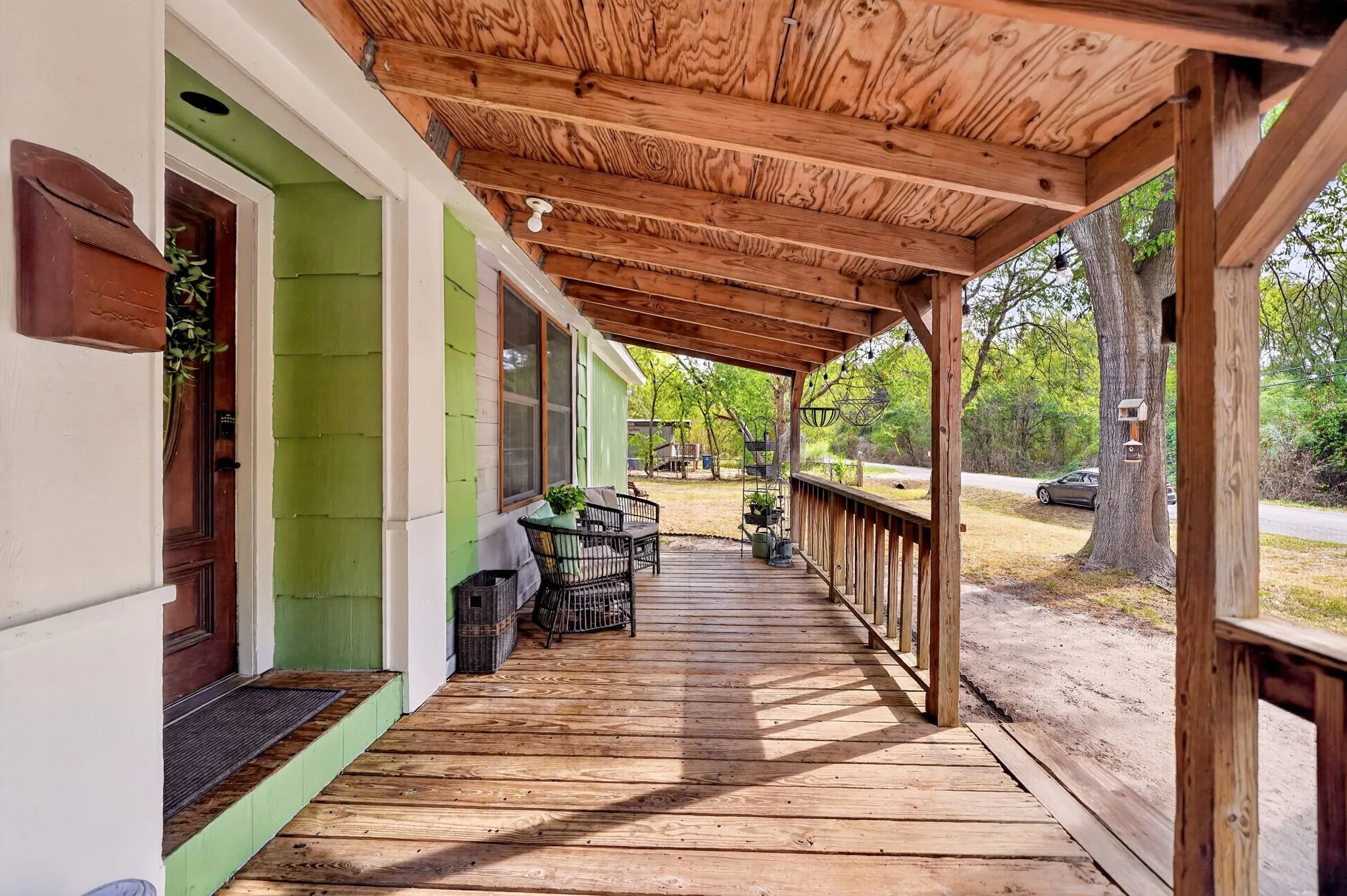 Mobile Home For Sale in Henderson County , 302 Longleaf Street, Gun Barrel City, Texas 75156, 3 Bedroom, 2 Bathroom, Garage spaces, 1,450 Sqft, built in 0, mls#21387483, Real Estate Agent in Gun Barrel City, Homes For Sale in Henderson county, Homes For Sale in Gun Barrel City, Realtor in Gun Barrel City Texas, Real Estate Brokerage Independent Realty Texas, Luminita Cordes Realtor