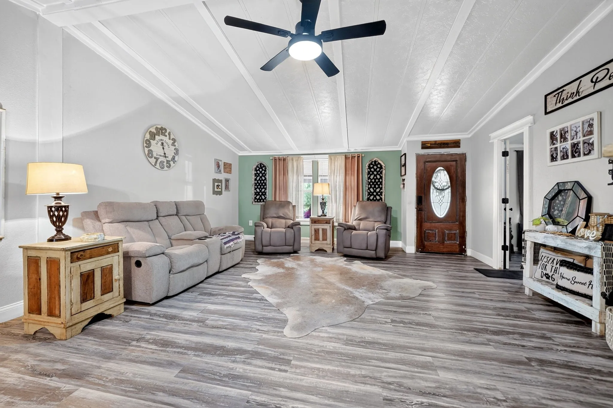 Vaulted ceiling with exposed beams