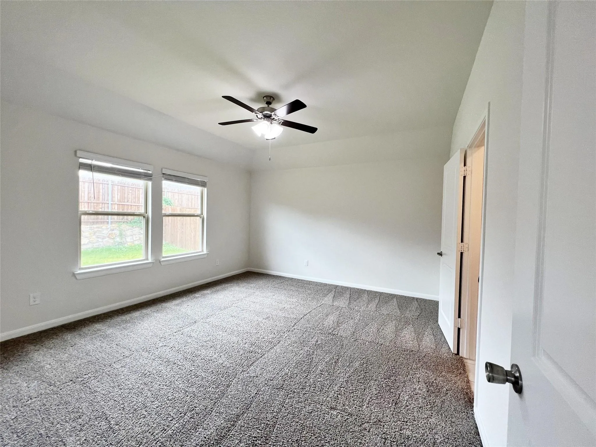 Single Family Residence For Rent in Collin County , 609 Range Drive, Princeton, Texas 75407, 4 Bedroom, 2 Bathroom, 2 Garage spaces, 1,794 Sqft, built in 2021, mls#21398640, Real Estate Agent in Princeton, Homes For Rent in Collin county, Homes For Rent in Princeton, Realtor in Princeton Texas, Real Estate Brokerage Independent Realty Texas, Luminita Cordes Realtor