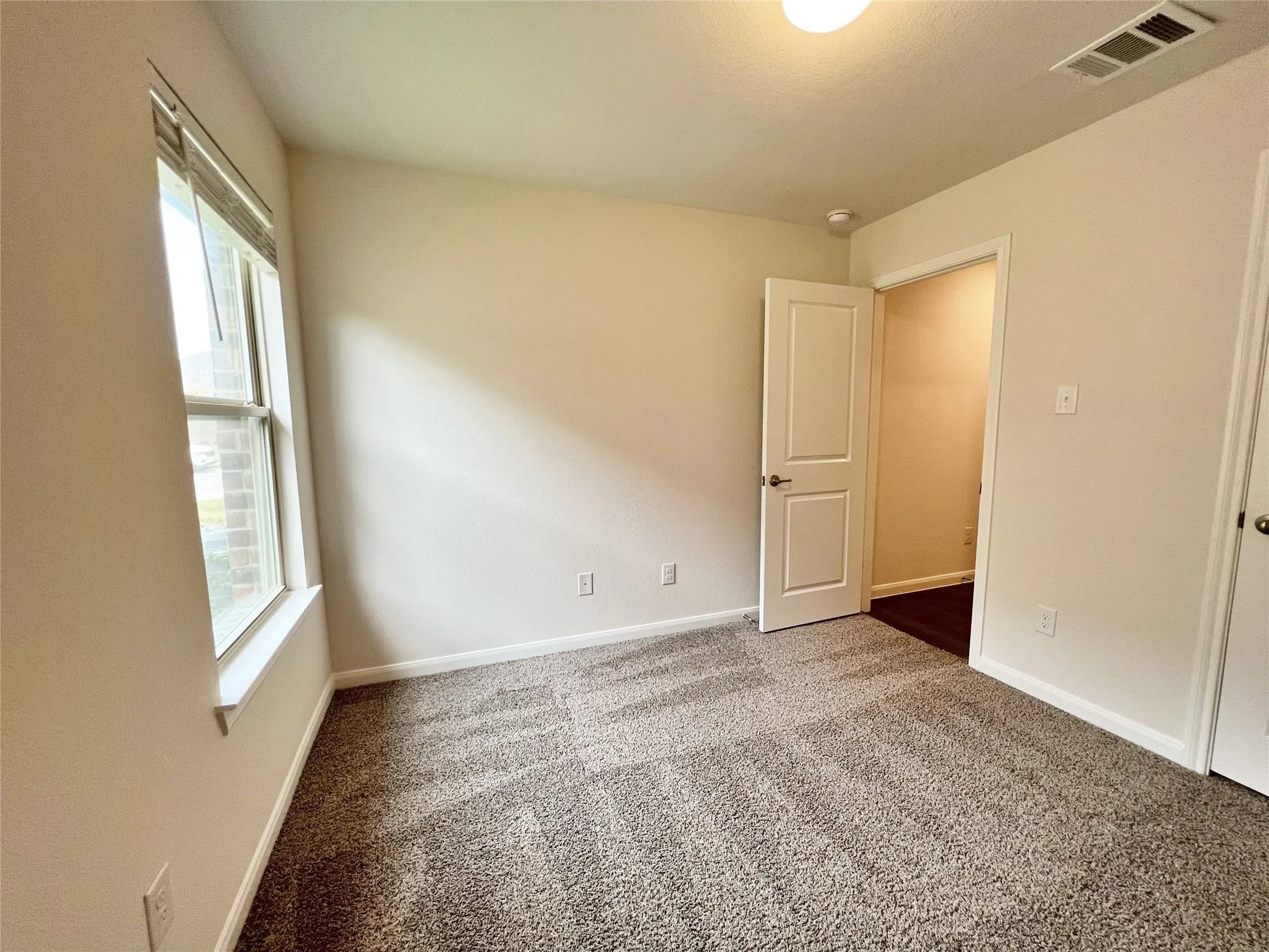 Single Family Residence For Rent in Collin County , 609 Range Drive, Princeton, Texas 75407, 4 Bedroom, 2 Bathroom, 2 Garage spaces, 1,794 Sqft, built in 2021, mls#21398640, Real Estate Agent in Princeton, Homes For Rent in Collin county, Homes For Rent in Princeton, Realtor in Princeton Texas, Real Estate Brokerage Independent Realty Texas, Luminita Cordes Realtor