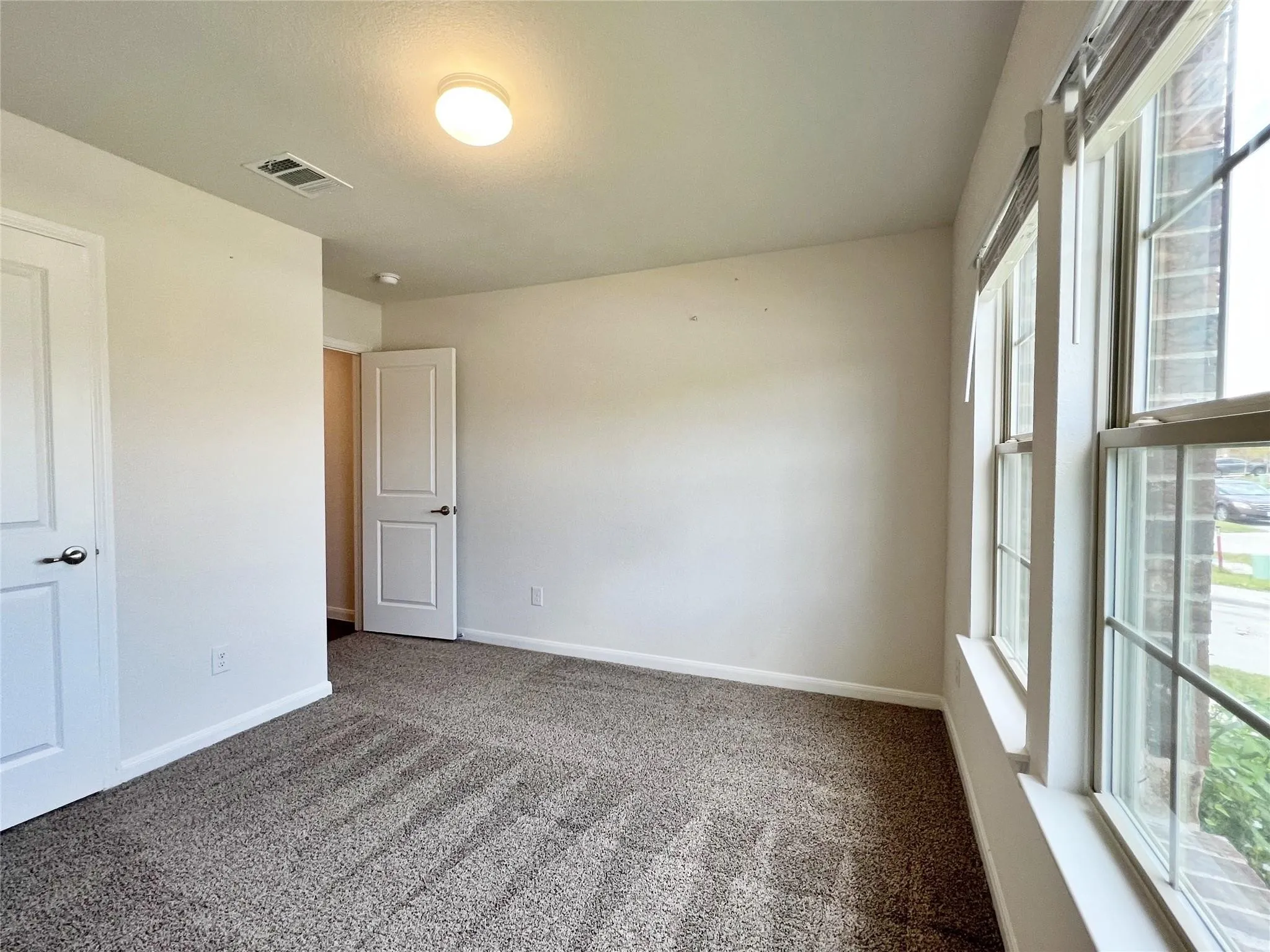 Single Family Residence For Rent in Collin County , 609 Range Drive, Princeton, Texas 75407, 4 Bedroom, 2 Bathroom, 2 Garage spaces, 1,794 Sqft, built in 2021, mls#21398640, Real Estate Agent in Princeton, Homes For Rent in Collin county, Homes For Rent in Princeton, Realtor in Princeton Texas, Real Estate Brokerage Independent Realty Texas, Luminita Cordes Realtor