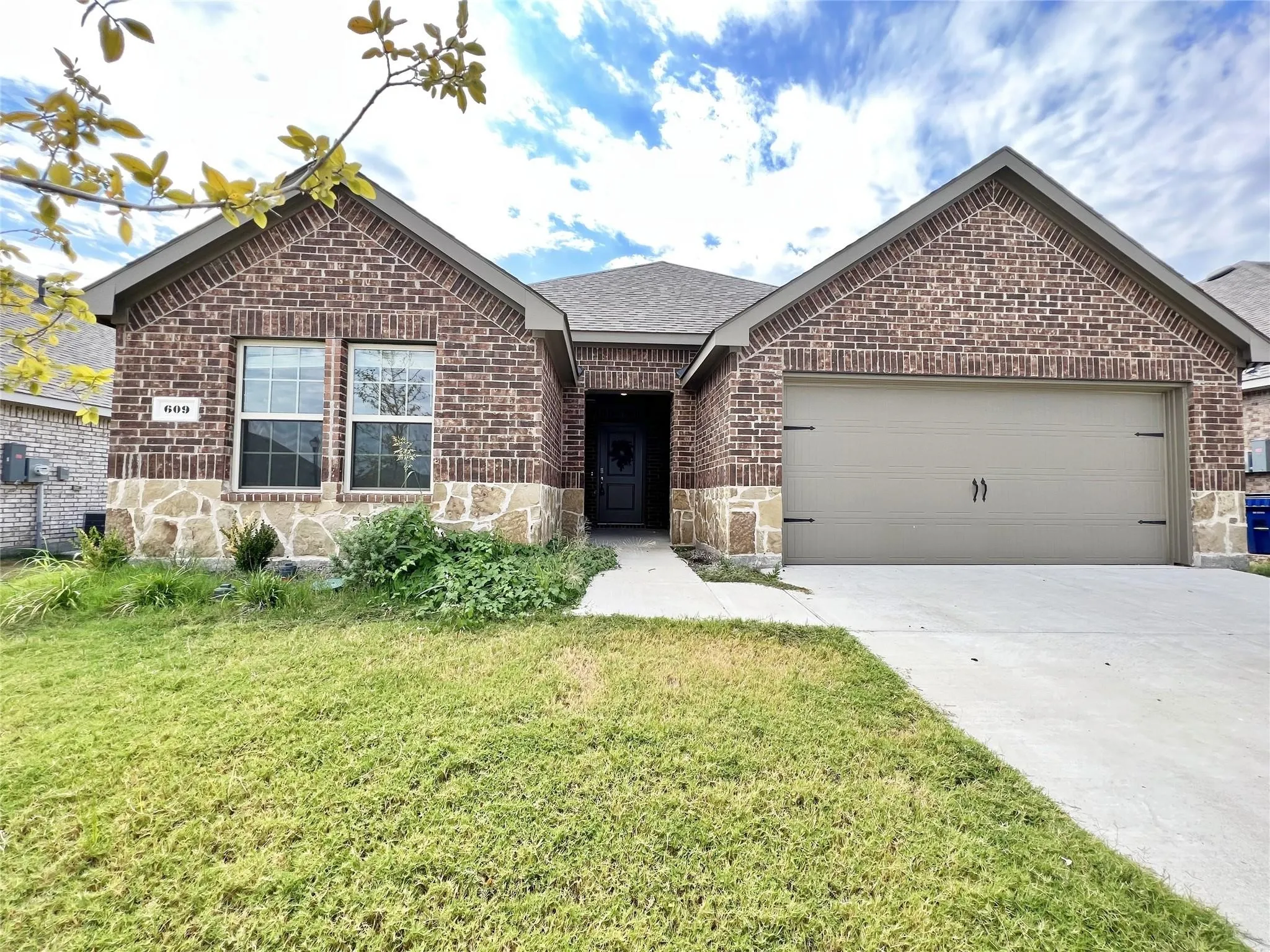 Single Family Residence For Rent in Collin County , 609 Range Drive, Princeton, Texas 75407, 4 Bedroom, 2 Bathroom, 2 Garage spaces, 1,794 Sqft, built in 2021, mls#21398640, Real Estate Agent in Princeton, Homes For Rent in Collin county, Homes For Rent in Princeton, Realtor in Princeton Texas, Real Estate Brokerage Independent Realty Texas, Luminita Cordes Realtor