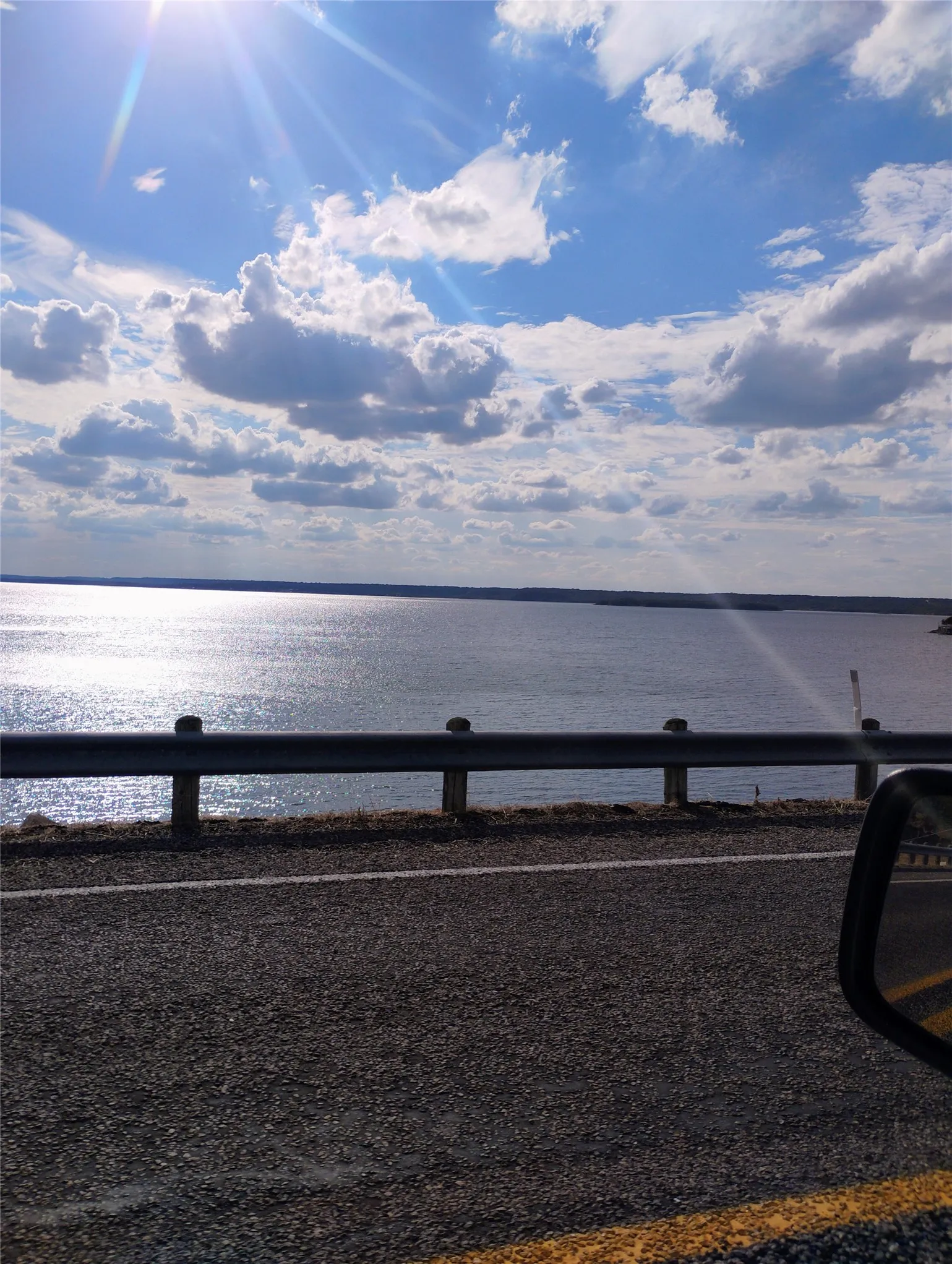 Bridgeport lake boat dock less than 2 minutes away