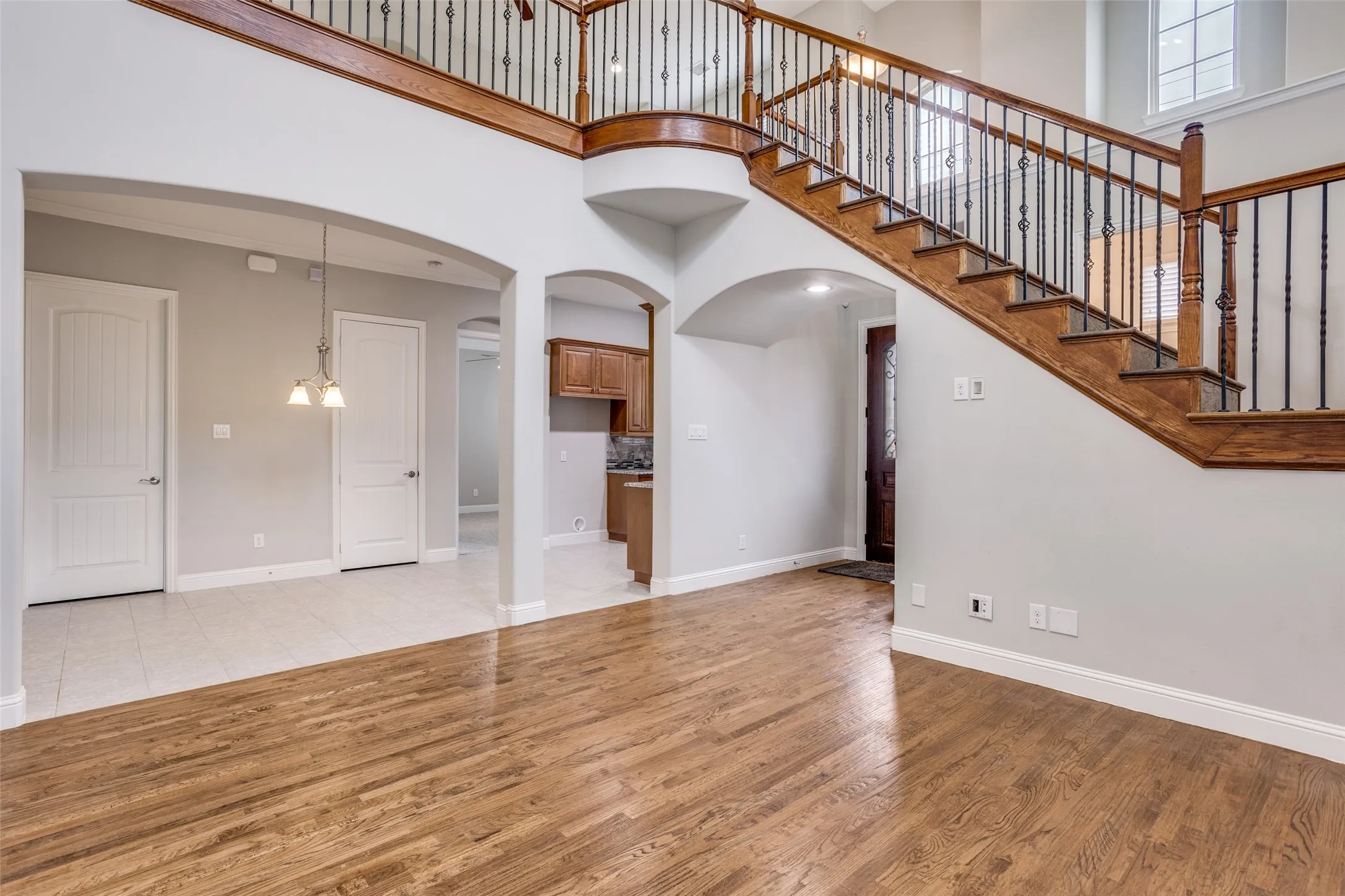 Townhouse For Rent in Dallas County , 869 Rohan Drive, Richardson, Texas 75081, 3 Bedroom, 3 Bathroom, 2 Garage spaces, 1,938 Sqft, built in 2016, mls#21399514, Real Estate Agent in Richardson, Homes For Rent in Dallas county, Homes For Rent in Richardson, Realtor in Richardson Texas, Real Estate Brokerage Independent Realty Texas, Luminita Cordes Realtor