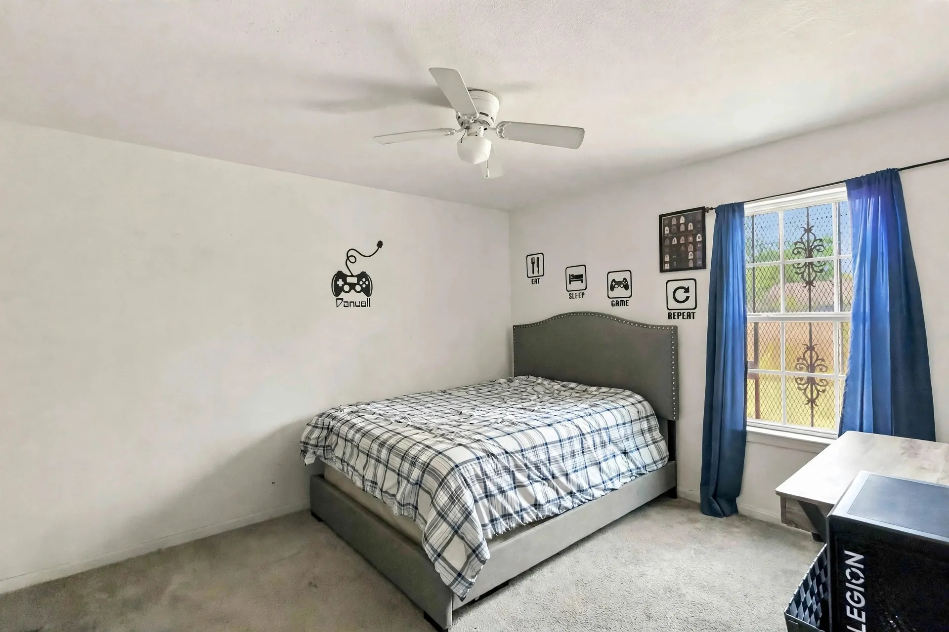 Single Family Residence For Sale in Dallas County , 3443 Brahma Drive, Dallas, Texas 75241, 3 Bedroom, 2 Bathroom, 1 Garage spaces, 1,464 Sqft, built in 2010, mls#21362067, Real Estate Agent in Dallas, Homes For Sale in Dallas county, Homes For Sale in Dallas, Realtor in Dallas Texas, Real Estate Brokerage Independent Realty Texas, Luminita Cordes Realtor