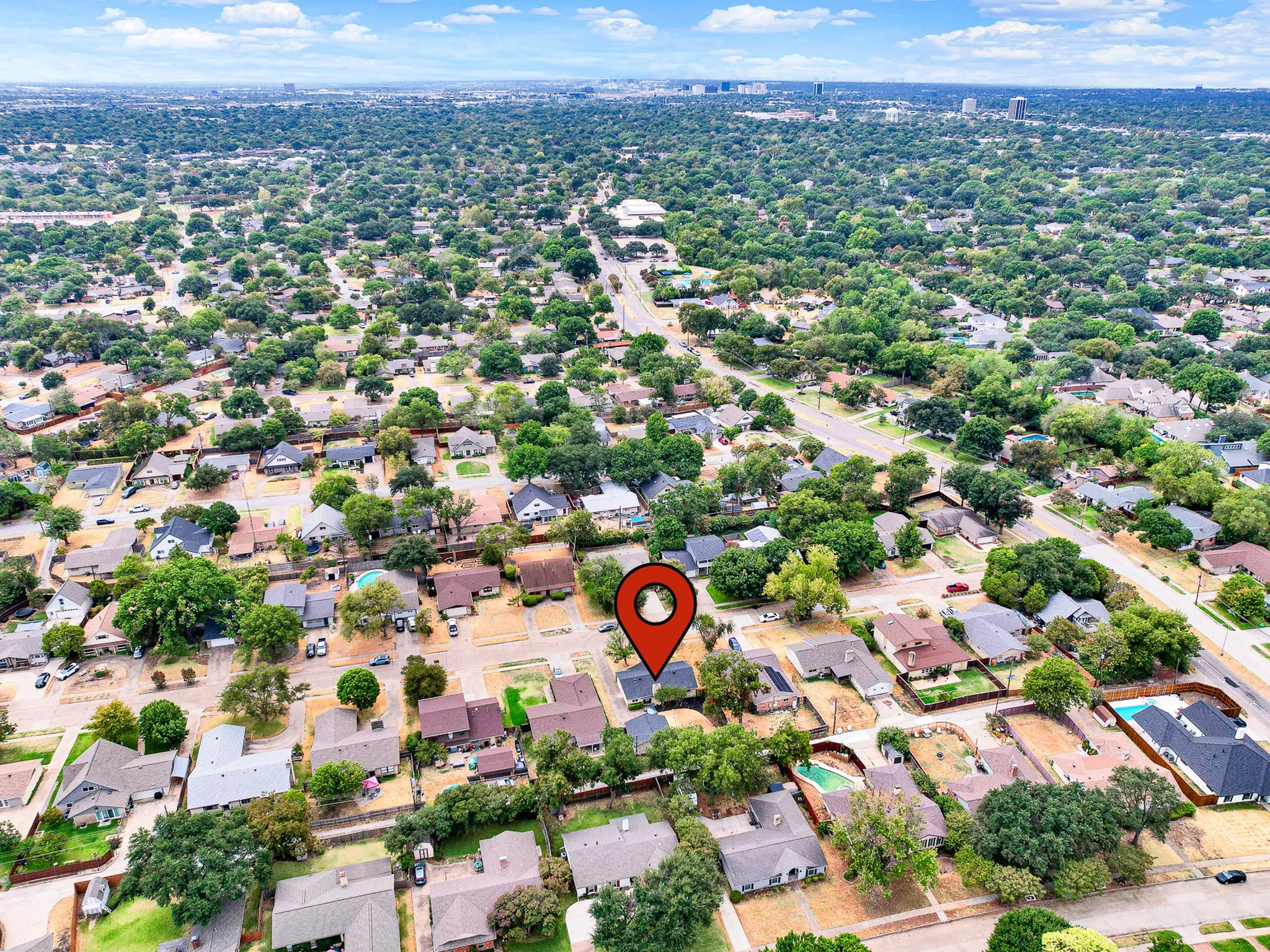 Single Family Residence For Sale in Dallas County , 914 Prestwick Lane, Richardson, Texas 75080, 3 Bedroom, 2 Bathroom, 2 Garage spaces, 1,288 Sqft, built in 1964, mls#21399368, Real Estate Agent in Richardson, Homes For Sale in Dallas county, Homes For Sale in Richardson, Realtor in Richardson Texas, Real Estate Brokerage Independent Realty Texas, Luminita Cordes Realtor