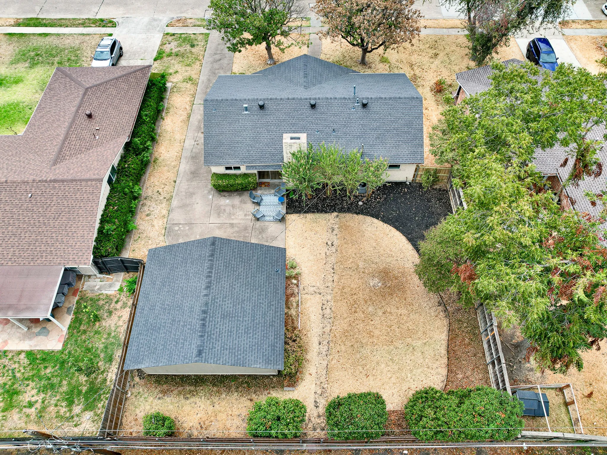 Single Family Residence For Sale in Dallas County , 914 Prestwick Lane, Richardson, Texas 75080, 3 Bedroom, 2 Bathroom, 2 Garage spaces, 1,288 Sqft, built in 1964, mls#21399368, Real Estate Agent in Richardson, Homes For Sale in Dallas county, Homes For Sale in Richardson, Realtor in Richardson Texas, Real Estate Brokerage Independent Realty Texas, Luminita Cordes Realtor