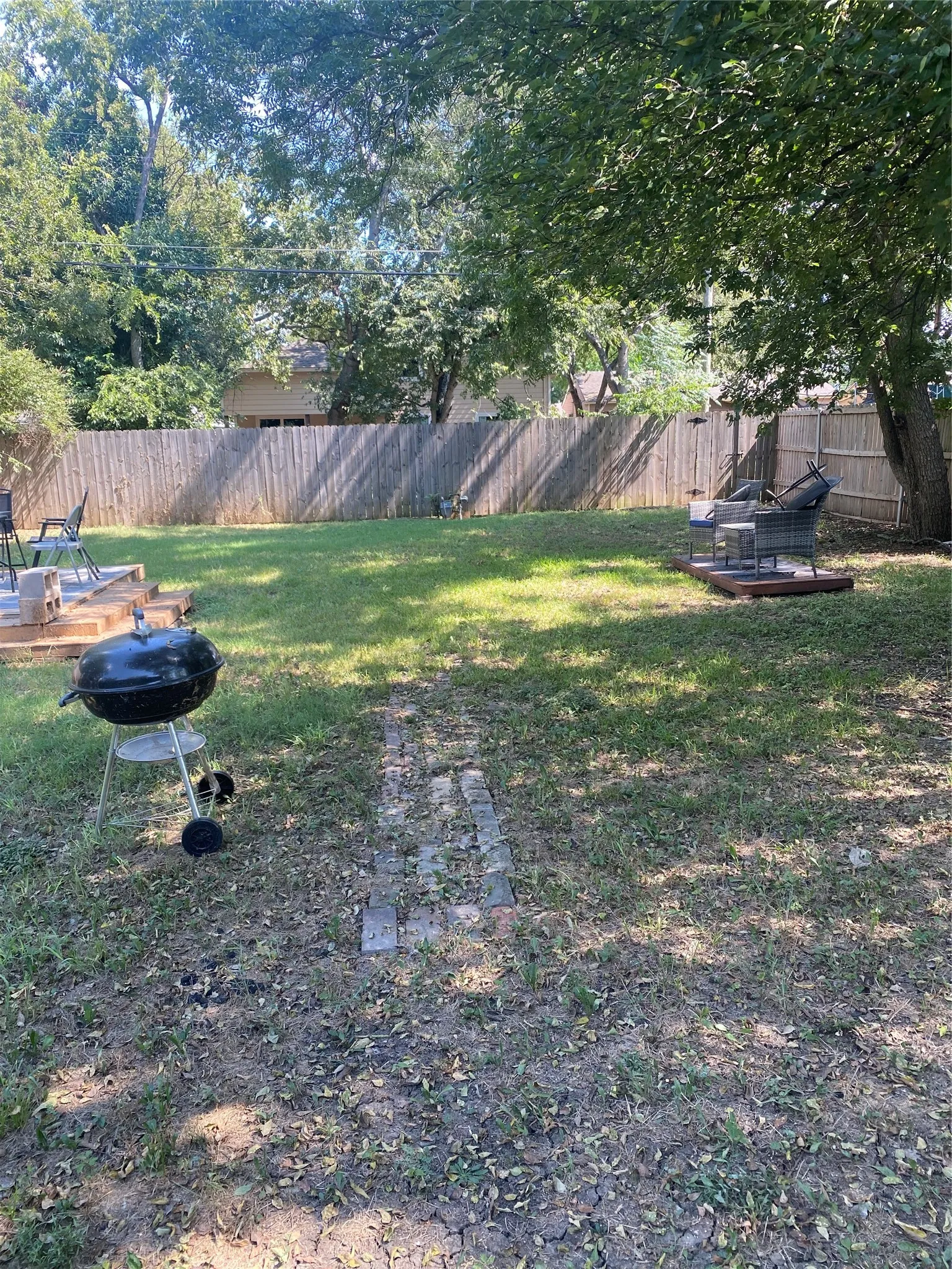 Single Family Residence For Sale in Dallas County , 2746 Exeter Avenue, Dallas, Texas 75216, 2 Bedroom, 1 Bathroom, 1 Garage spaces, 734 Sqft, built in 1949, mls#21399522, Real Estate Agent in Dallas, Homes For Sale in Dallas county, Homes For Sale in Dallas, Realtor in Dallas Texas, Real Estate Brokerage Independent Realty Texas, Luminita Cordes Realtor