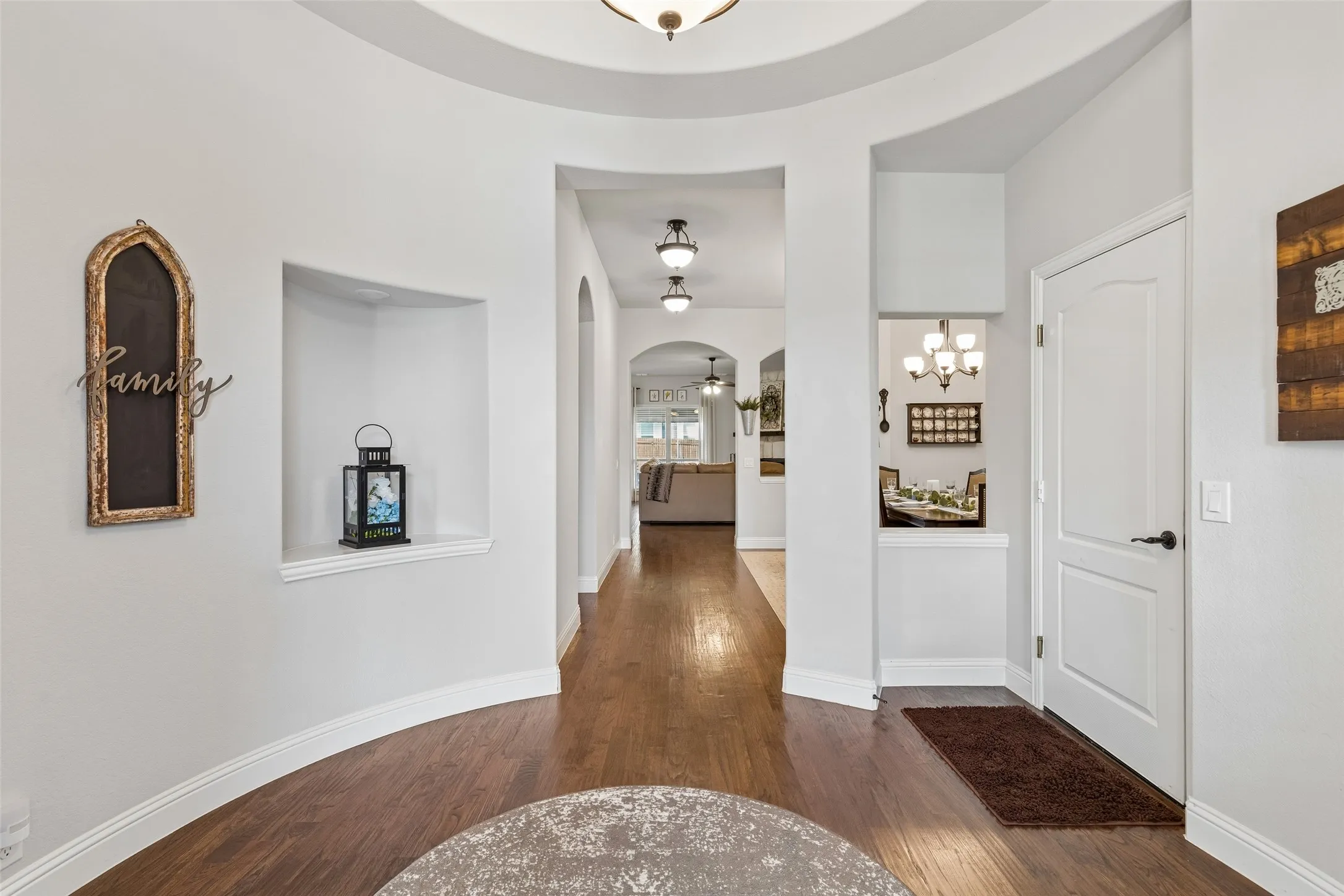 Single Family Residence For Rent in Denton County , 1201 Misty Ridge Drive, Justin, Texas 76247, 4 Bedroom, 2 Bathroom, 2 Garage spaces, 2,314 Sqft, built in 2020, mls#21398253, Real Estate Agent in Justin, Homes For Rent in Denton county, Homes For Rent in Justin, Realtor in Justin Texas, Real Estate Brokerage Independent Realty Texas, Luminita Cordes Realtor