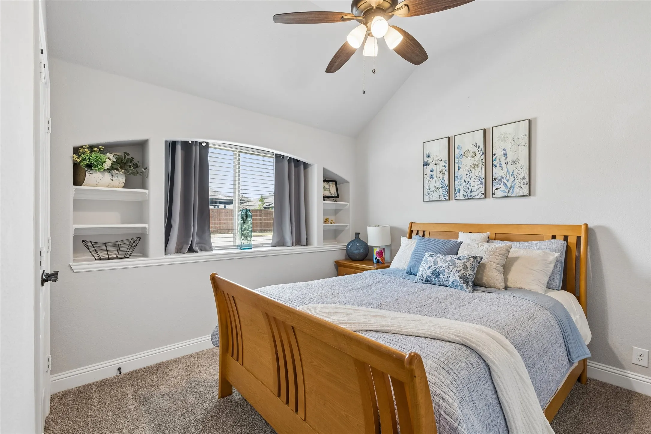 Single Family Residence For Rent in Denton County , 1201 Misty Ridge Drive, Justin, Texas 76247, 4 Bedroom, 2 Bathroom, 2 Garage spaces, 2,314 Sqft, built in 2020, mls#21398253, Real Estate Agent in Justin, Homes For Rent in Denton county, Homes For Rent in Justin, Realtor in Justin Texas, Real Estate Brokerage Independent Realty Texas, Luminita Cordes Realtor