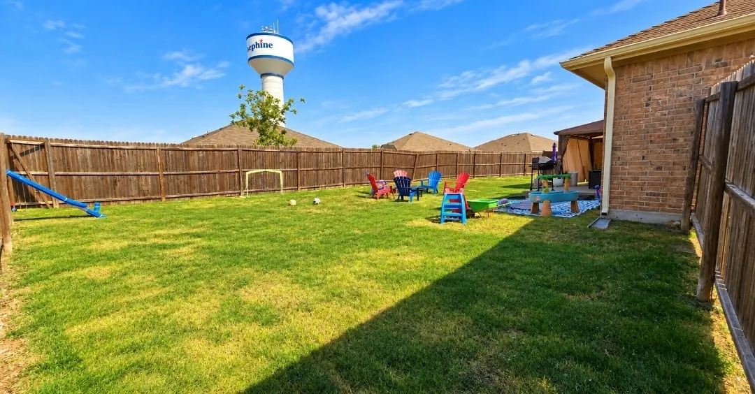 Single Family Residence For Sale in Collin County , 806 Community Way, Royse City, Texas 75189, 5 Bedroom, 3 Bathroom, 2 Garage spaces, 2,070 Sqft, built in 2019, mls#21399539, Real Estate Agent in Royse City, Homes For Sale in Collin county, Homes For Sale in Royse City, Realtor in Royse City Texas, Real Estate Brokerage Independent Realty Texas, Luminita Cordes Realtor