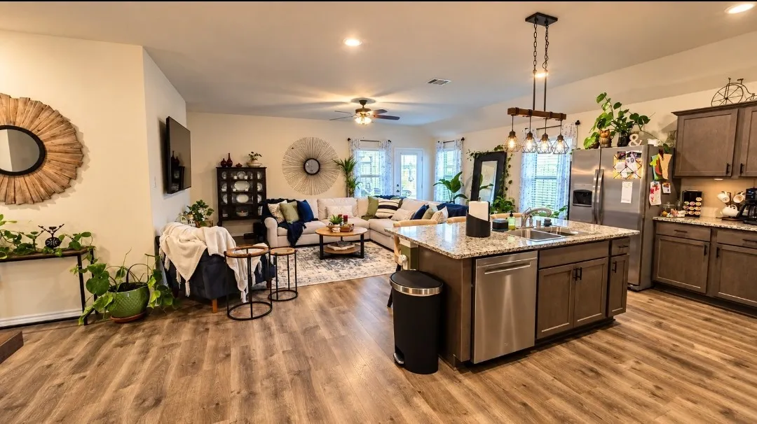 Single Family Residence For Sale in Collin County , 806 Community Way, Royse City, Texas 75189, 5 Bedroom, 3 Bathroom, 2 Garage spaces, 2,070 Sqft, built in 2019, mls#21399539, Real Estate Agent in Royse City, Homes For Sale in Collin county, Homes For Sale in Royse City, Realtor in Royse City Texas, Real Estate Brokerage Independent Realty Texas, Luminita Cordes Realtor