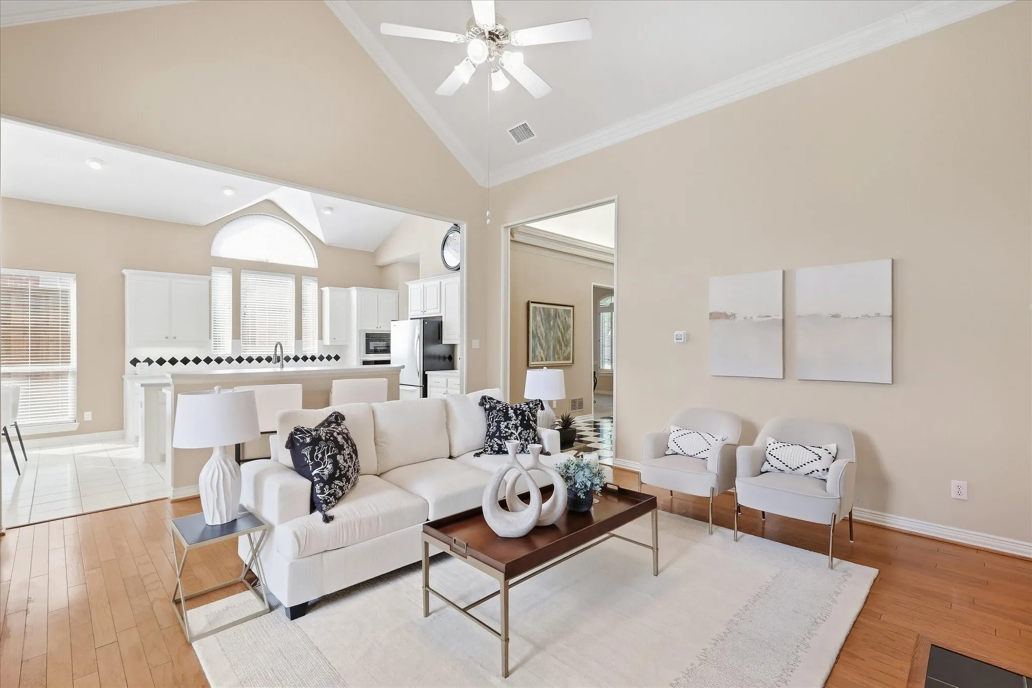 Single Family Residence For Sale in Dallas County , 1447 Falls Road, Coppell, Texas 75019, 4 Bedroom, 2 Bathroom, 2 Garage spaces, 2,395 Sqft, built in 1993, mls#21397283, Real Estate Agent in Coppell, Homes For Sale in Dallas county, Homes For Sale in Coppell, Realtor in Coppell Texas, Real Estate Brokerage Independent Realty Texas, Luminita Cordes Realtor