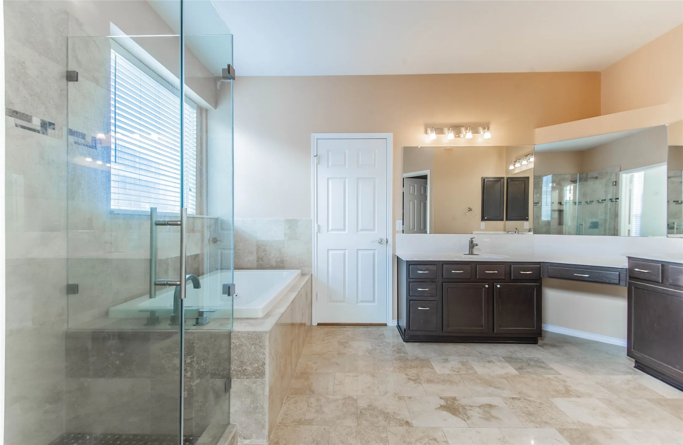 Single Family Residence For Rent in Collin County , 1521 Hidden Cove Court, Allen, Texas 75002, 4 Bedroom, 4 Bathroom, 2 Garage spaces, 4,079 Sqft, built in 2001, mls#21399548, Real Estate Agent in Allen, Homes For Rent in Collin county, Homes For Rent in Allen, Realtor in Allen Texas, Real Estate Brokerage Independent Realty Texas, Luminita Cordes Realtor