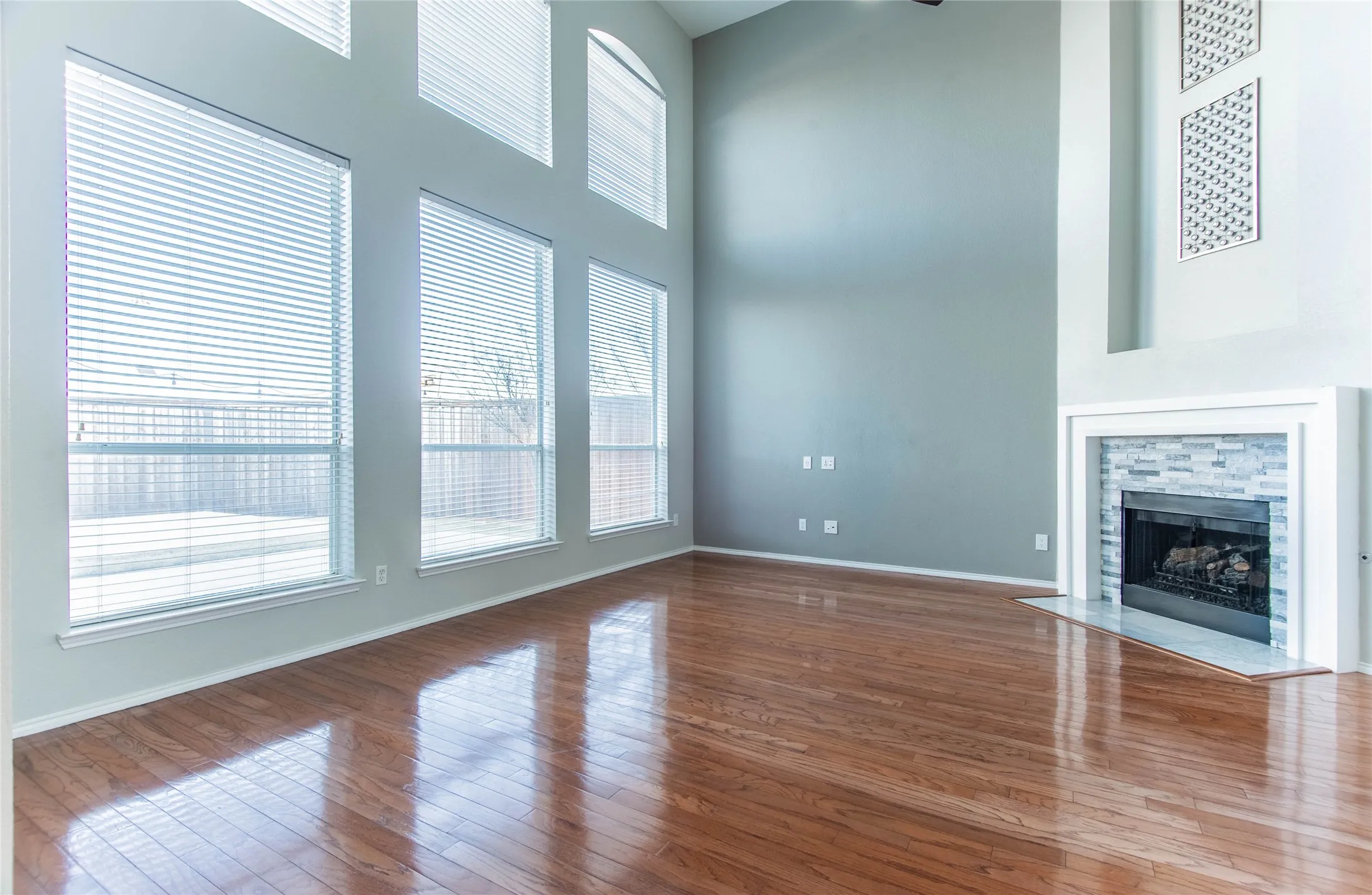 Single Family Residence For Rent in Collin County , 1521 Hidden Cove Court, Allen, Texas 75002, 4 Bedroom, 4 Bathroom, 2 Garage spaces, 4,079 Sqft, built in 2001, mls#21399548, Real Estate Agent in Allen, Homes For Rent in Collin county, Homes For Rent in Allen, Realtor in Allen Texas, Real Estate Brokerage Independent Realty Texas, Luminita Cordes Realtor