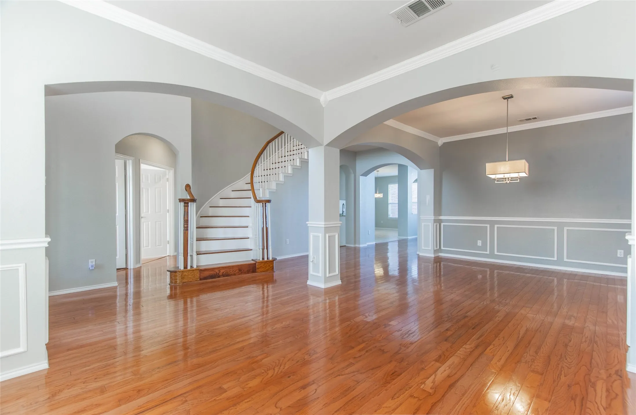 Single Family Residence For Rent in Collin County , 1521 Hidden Cove Court, Allen, Texas 75002, 4 Bedroom, 4 Bathroom, 2 Garage spaces, 4,079 Sqft, built in 2001, mls#21399548, Real Estate Agent in Allen, Homes For Rent in Collin county, Homes For Rent in Allen, Realtor in Allen Texas, Real Estate Brokerage Independent Realty Texas, Luminita Cordes Realtor