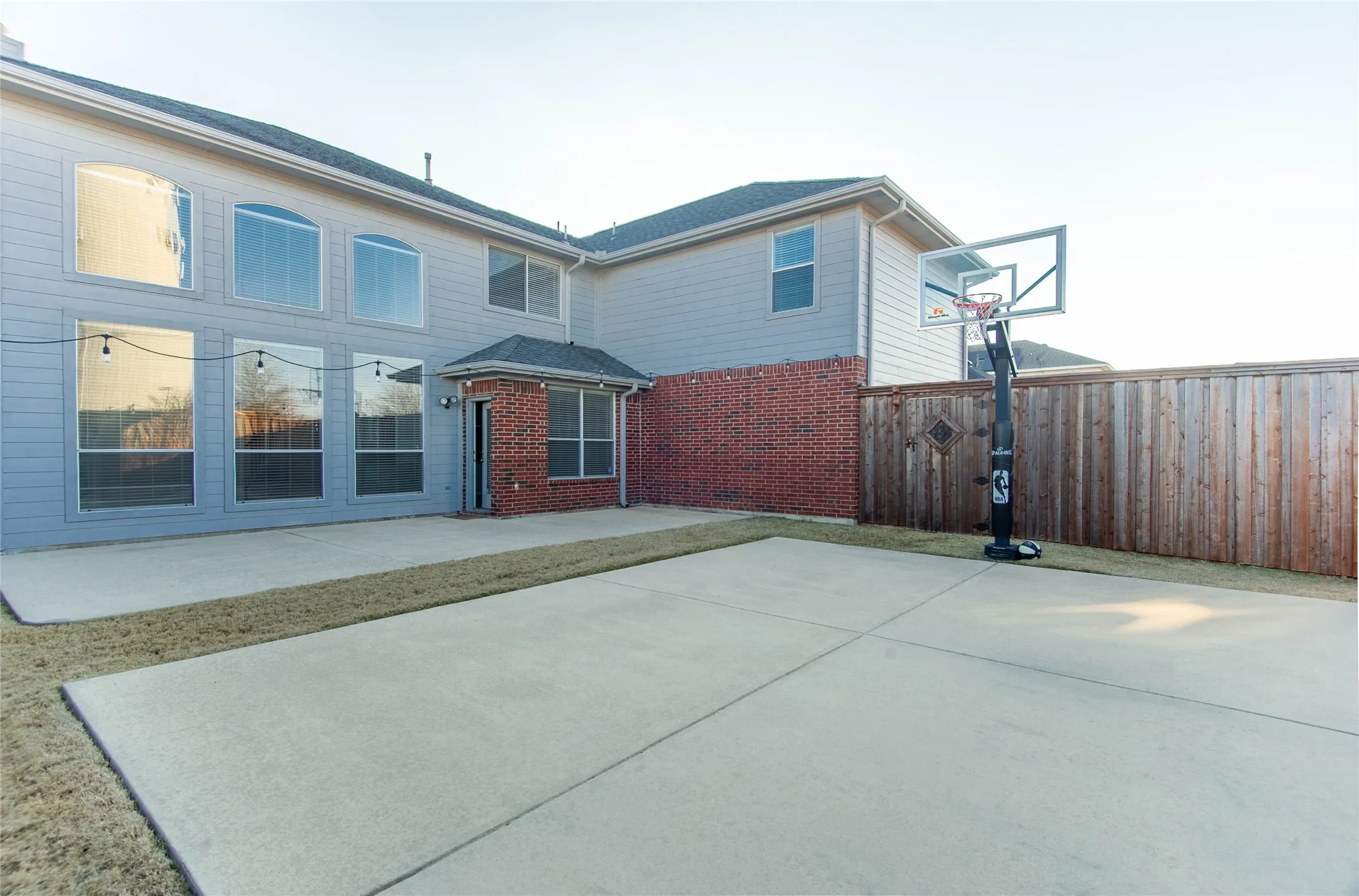 Single Family Residence For Rent in Collin County , 1521 Hidden Cove Court, Allen, Texas 75002, 4 Bedroom, 4 Bathroom, 2 Garage spaces, 4,079 Sqft, built in 2001, mls#21399548, Real Estate Agent in Allen, Homes For Rent in Collin county, Homes For Rent in Allen, Realtor in Allen Texas, Real Estate Brokerage Independent Realty Texas, Luminita Cordes Realtor