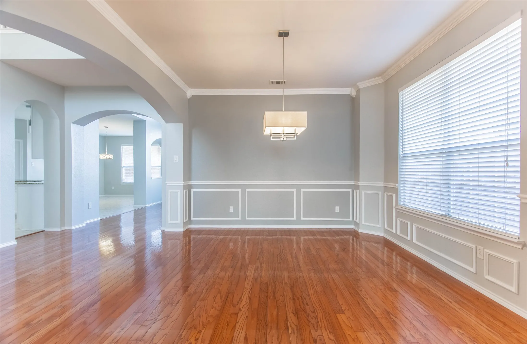 Single Family Residence For Rent in Collin County , 1521 Hidden Cove Court, Allen, Texas 75002, 4 Bedroom, 4 Bathroom, 2 Garage spaces, 4,079 Sqft, built in 2001, mls#21399548, Real Estate Agent in Allen, Homes For Rent in Collin county, Homes For Rent in Allen, Realtor in Allen Texas, Real Estate Brokerage Independent Realty Texas, Luminita Cordes Realtor