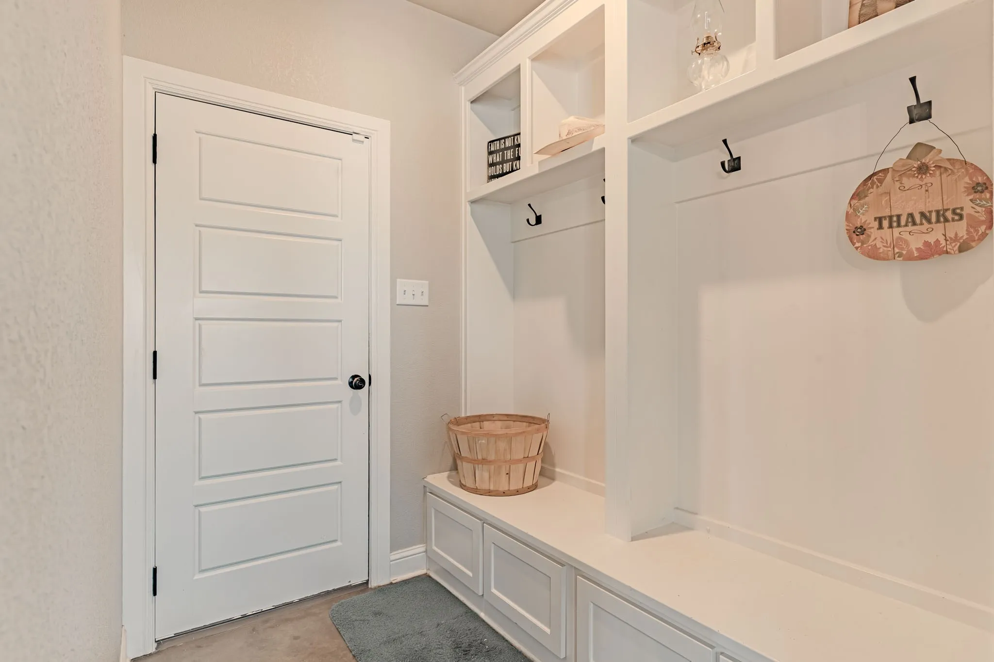 Single Family Residence For Sale in Parker County , 113 Stonegate Avenue, Brock, Texas 76087, 4 Bedroom, 3 Bathroom, 2 Garage spaces, 1,947 Sqft, built in 2020, mls#21397233, Real Estate Agent in Brock, Homes For Sale in Parker county, Homes For Sale in Brock, Realtor in Brock Texas, Real Estate Brokerage Independent Realty Texas, Luminita Cordes Realtor