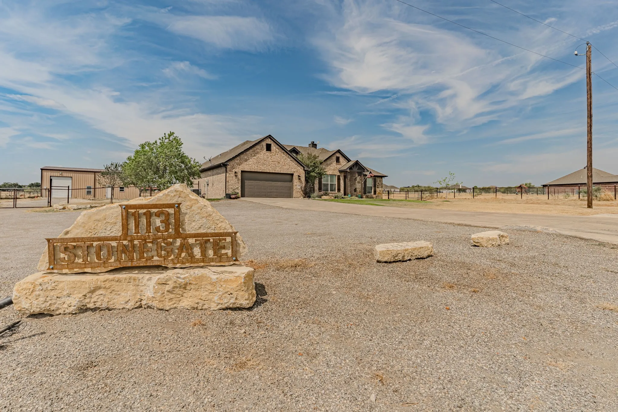 Single Family Residence For Sale in Parker County , 113 Stonegate Avenue, Brock, Texas 76087, 4 Bedroom, 3 Bathroom, 2 Garage spaces, 1,947 Sqft, built in 2020, mls#21397233, Real Estate Agent in Brock, Homes For Sale in Parker county, Homes For Sale in Brock, Realtor in Brock Texas, Real Estate Brokerage Independent Realty Texas, Luminita Cordes Realtor