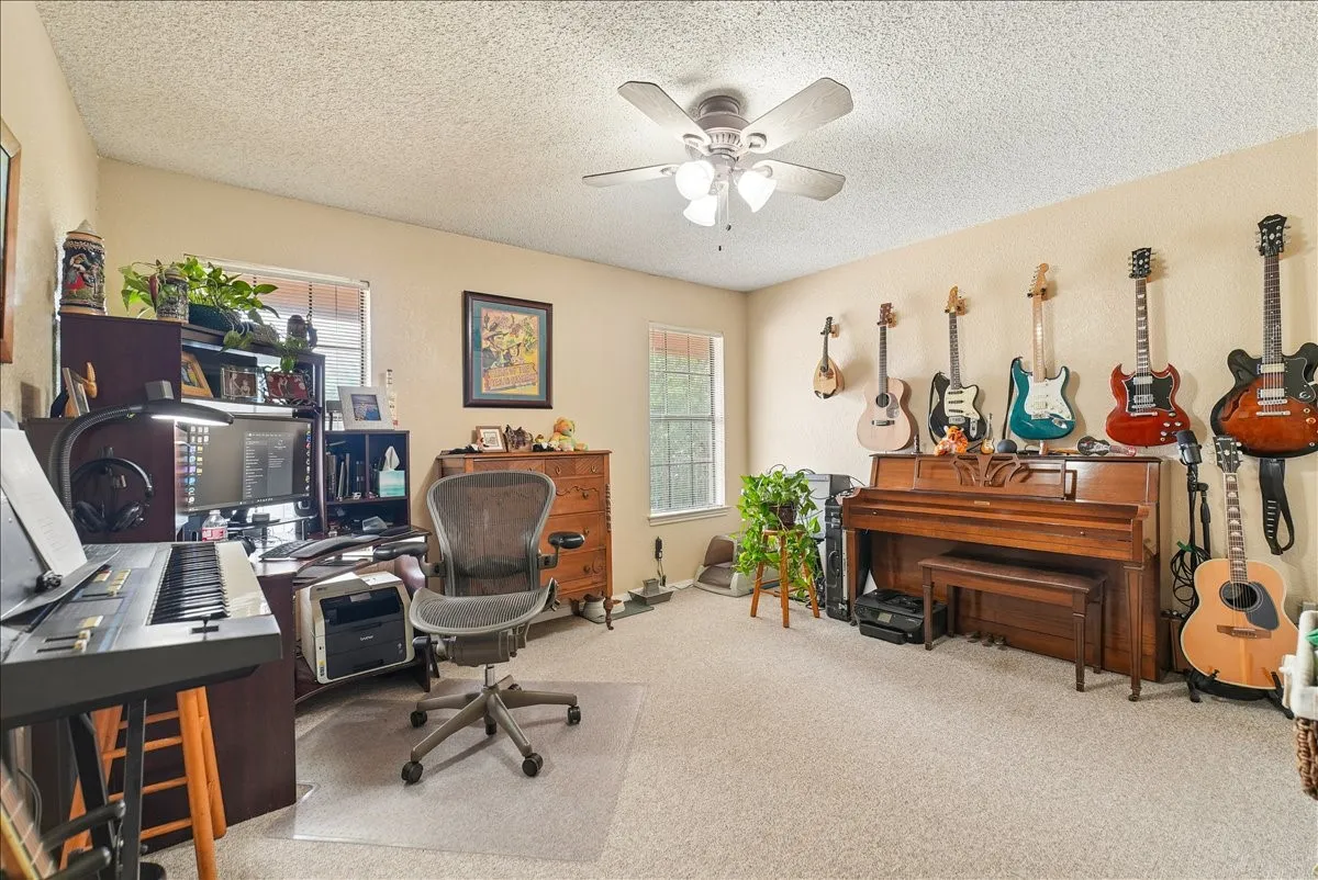 Duplex For Sale in Collin County , 1416/1418 White Way, Mc Kinney, Texas 75069, 4 Bedroom, 4 Bathroom, 1 Garage spaces, 0 Sqft, built in 1983, mls#21399428, Real Estate Agent in Mc Kinney, Homes For Sale in Collin county, Homes For Sale in Mc Kinney, Realtor in Mc Kinney Texas, Real Estate Brokerage Independent Realty Texas, Luminita Cordes Realtor