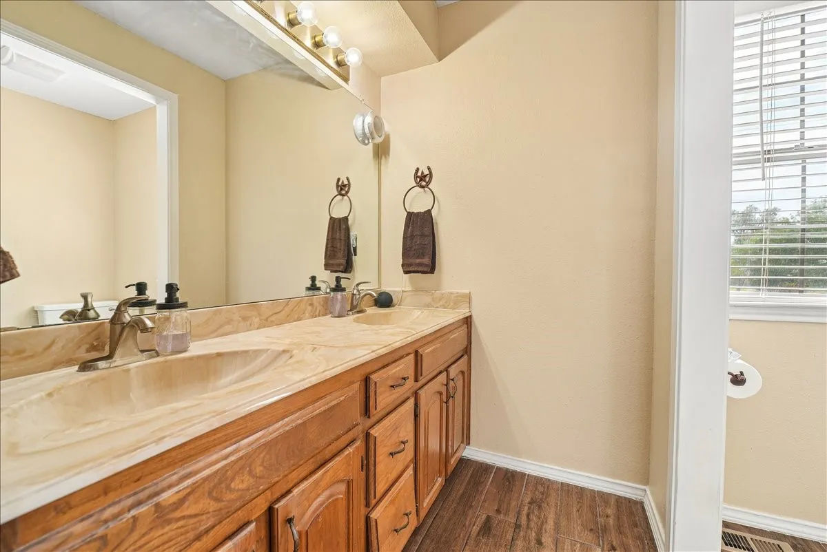 Duplex For Sale in Collin County , 1416/1418 White Way, Mc Kinney, Texas 75069, 4 Bedroom, 4 Bathroom, 1 Garage spaces, 0 Sqft, built in 1983, mls#21399428, Real Estate Agent in Mc Kinney, Homes For Sale in Collin county, Homes For Sale in Mc Kinney, Realtor in Mc Kinney Texas, Real Estate Brokerage Independent Realty Texas, Luminita Cordes Realtor