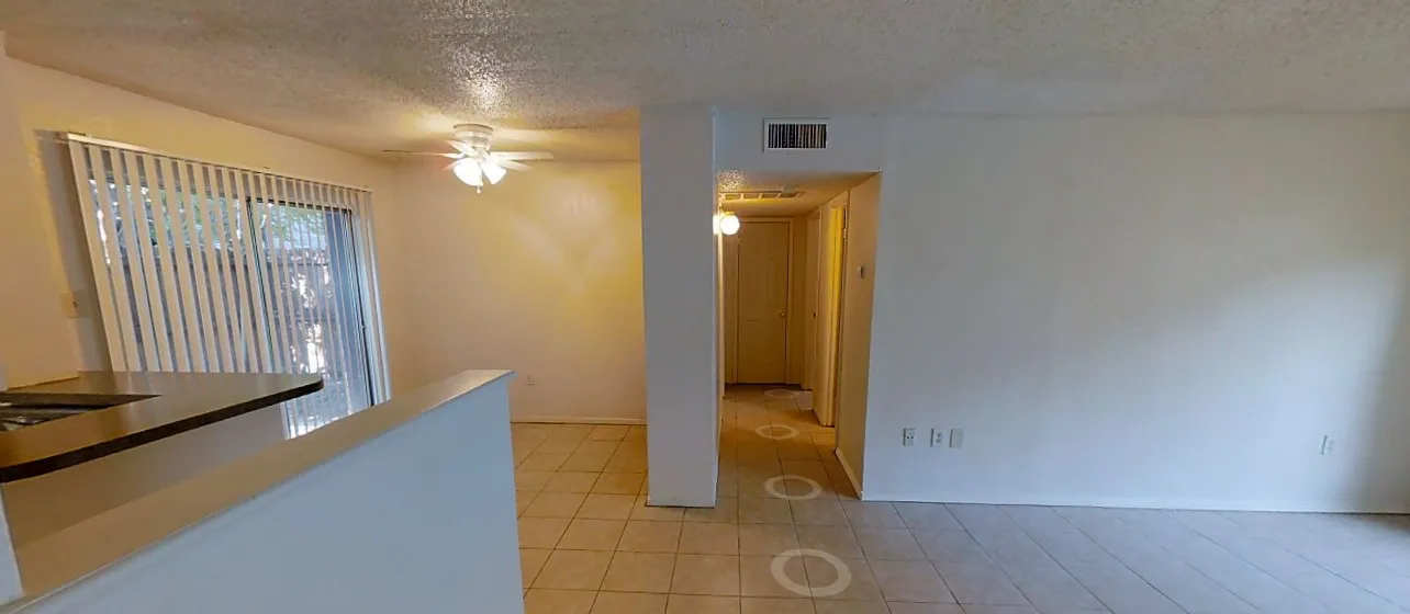 Apartment For Rent in Taylor County , 2400 Buffalo Gap Road 163, Abilene, Texas 79605, 2 Bedroom, 1 Bathroom, Garage spaces, 906 Sqft, built in 1973, mls#21399557, Real Estate Agent in Abilene, Homes For Rent in Taylor county, Homes For Rent in Abilene, Realtor in Abilene Texas, Real Estate Brokerage Independent Realty Texas, Luminita Cordes Realtor