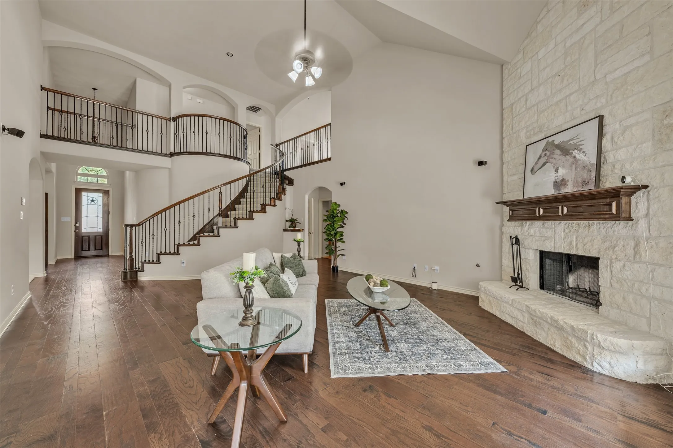 Single Family Residence For Sale in Tarrant County , 1201 Genesis Drive, Mansfield, Texas 76063, 5 Bedroom, 4 Bathroom, 3 Garage spaces, 3,572 Sqft, built in 2011, mls#21390820, Real Estate Agent in Mansfield, Homes For Sale in Tarrant county, Homes For Sale in Mansfield, Realtor in Mansfield Texas, Real Estate Brokerage Independent Realty Texas, Luminita Cordes Realtor